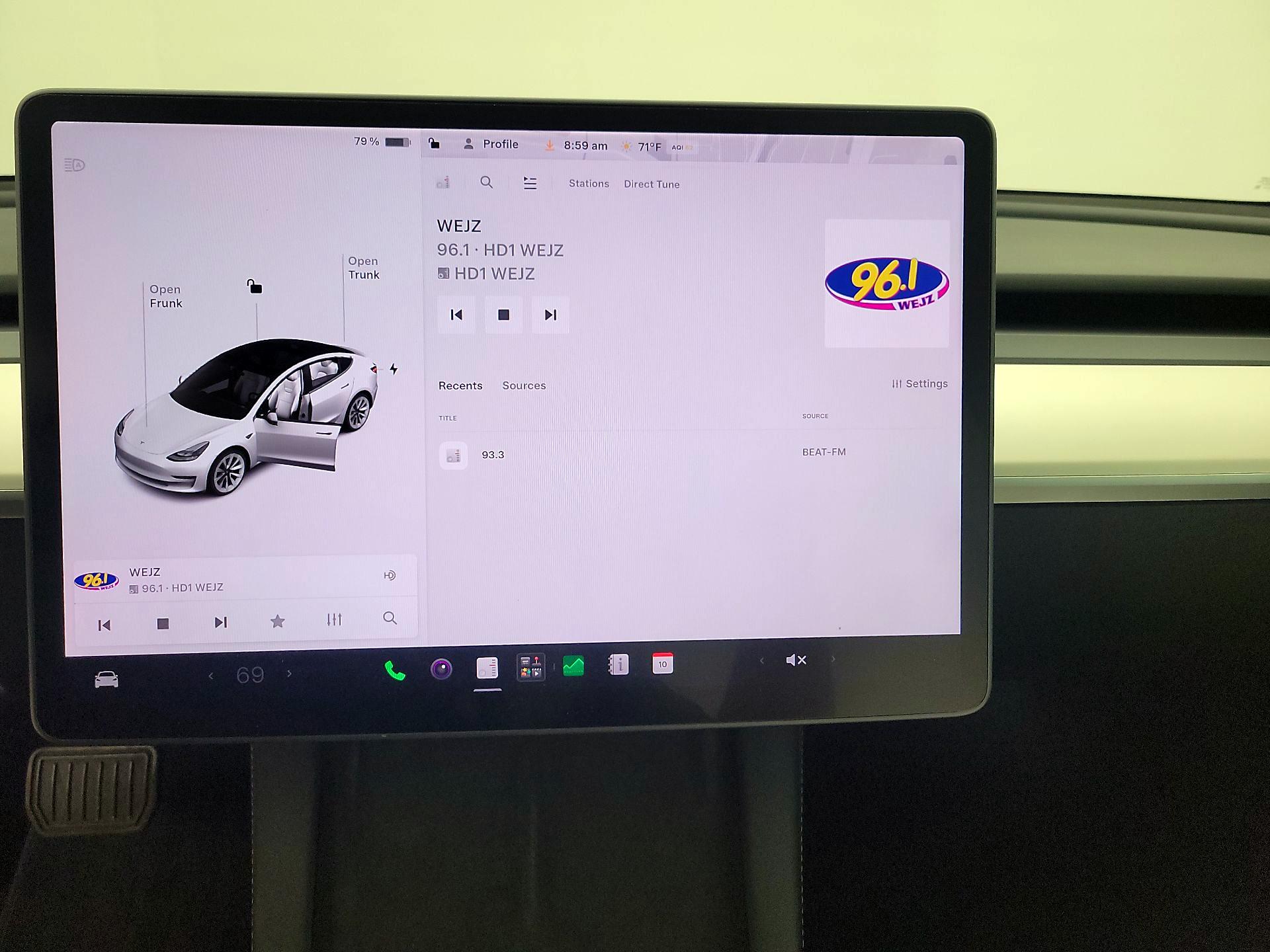 Thumbnail: 2021 Tesla Model 3 - 15