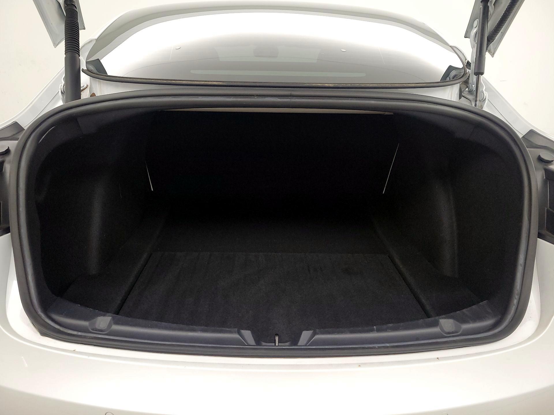 Thumbnail: 2021 Tesla Model 3 - 20