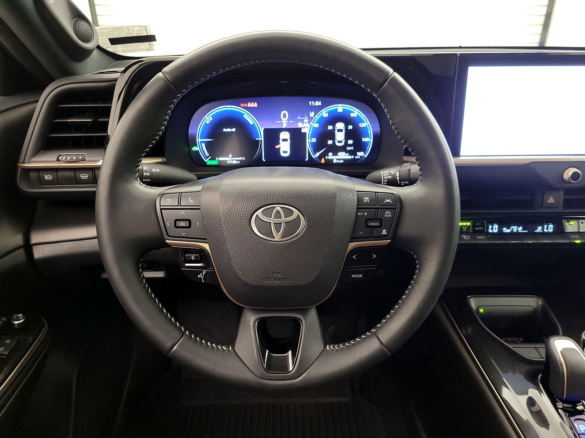 Thumbnail: 2025 Toyota Crown - 10