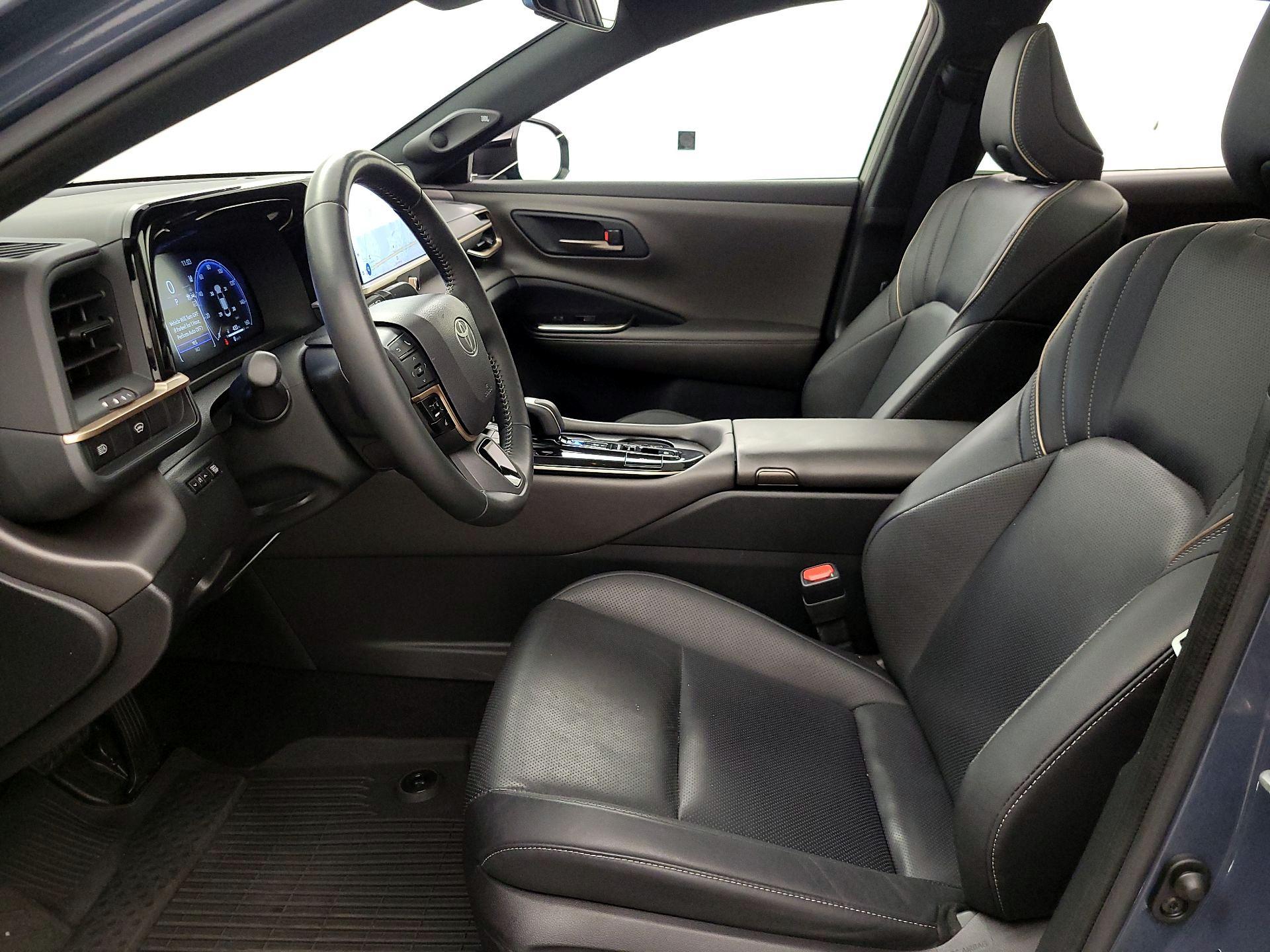 Thumbnail: 2025 Toyota Crown - 11