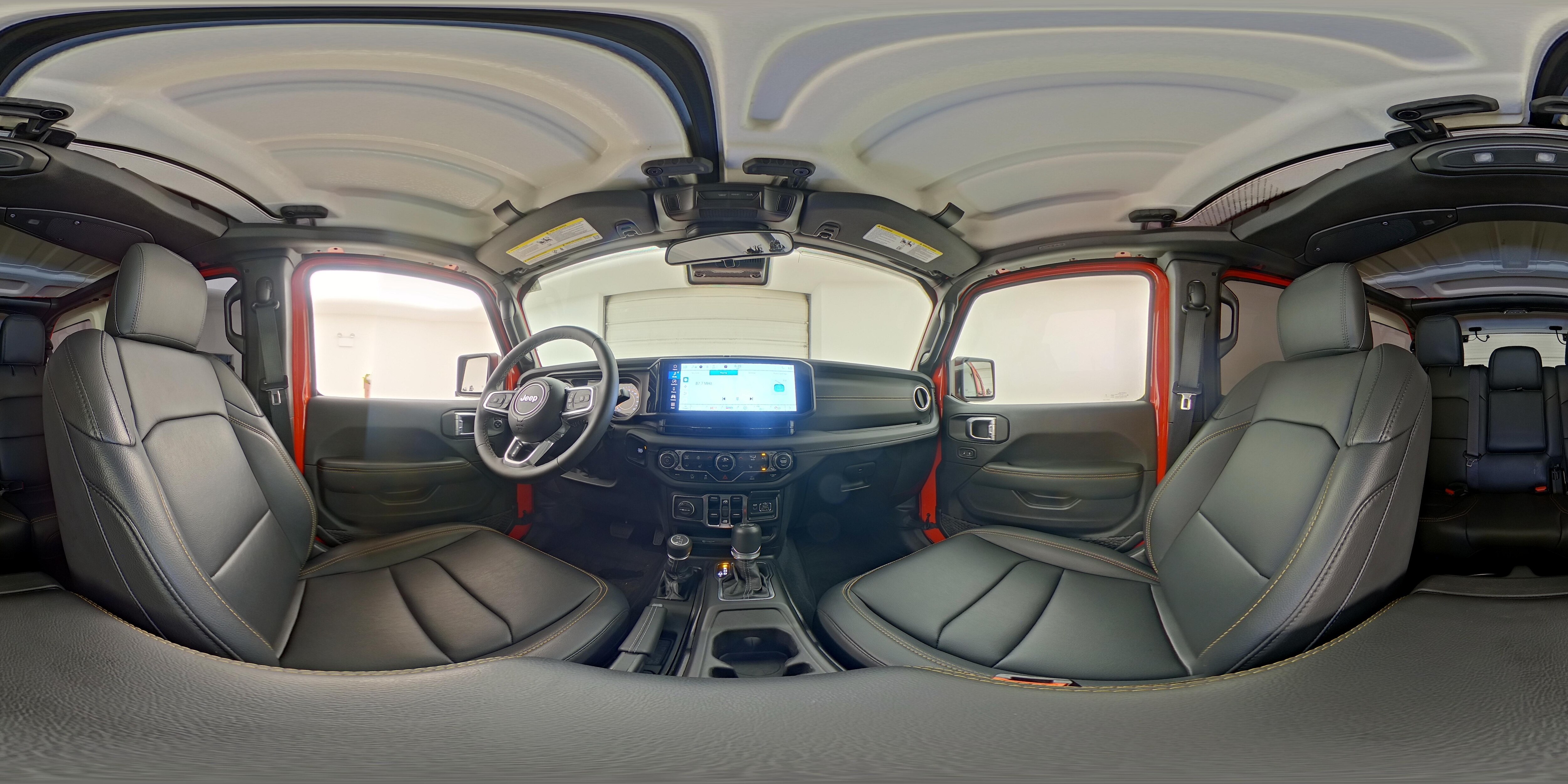 2025 Jeep Wrangler 4-Door Sahara - Photo 24