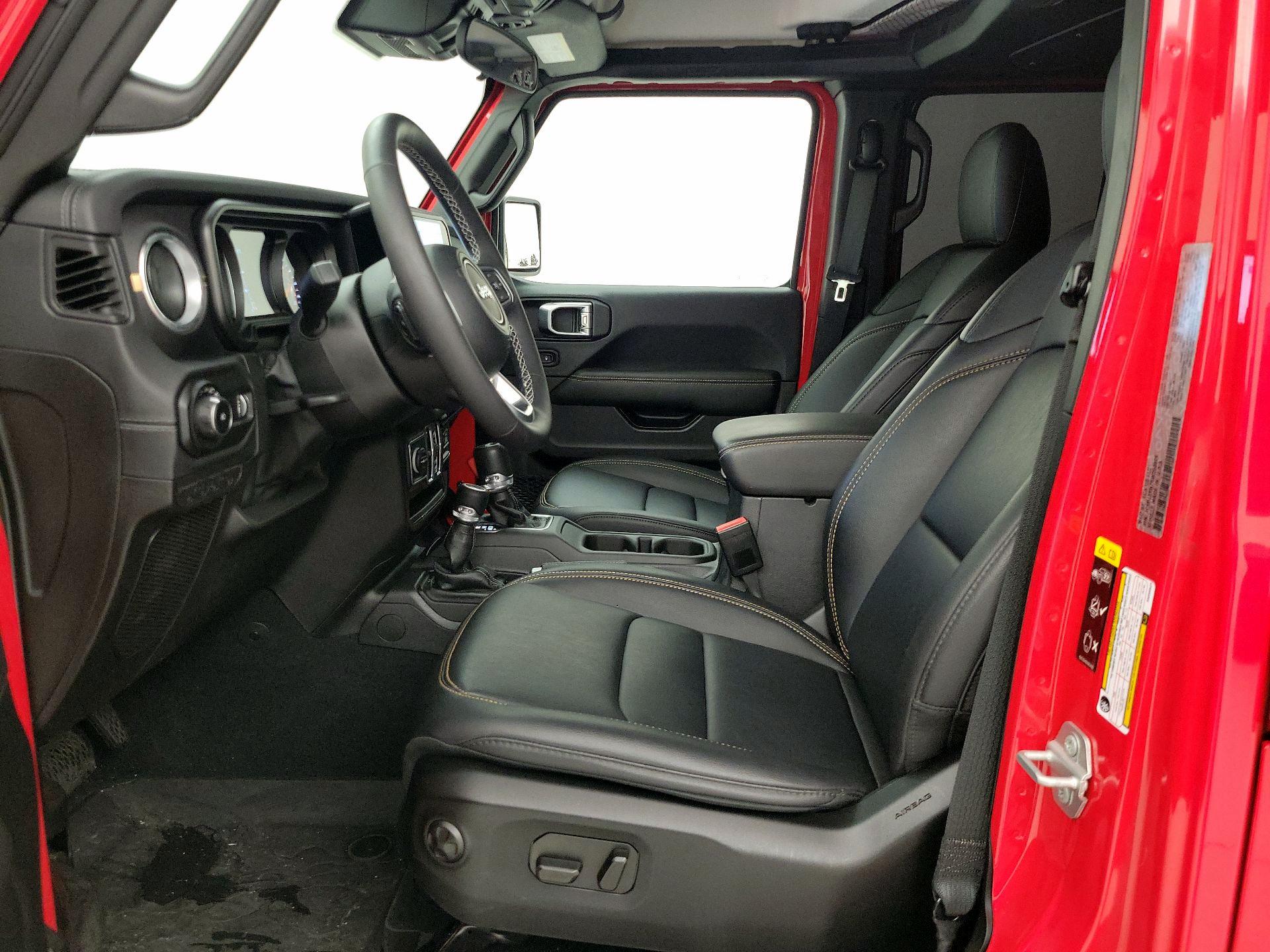 Thumbnail: 2025 Jeep Wrangler - 11