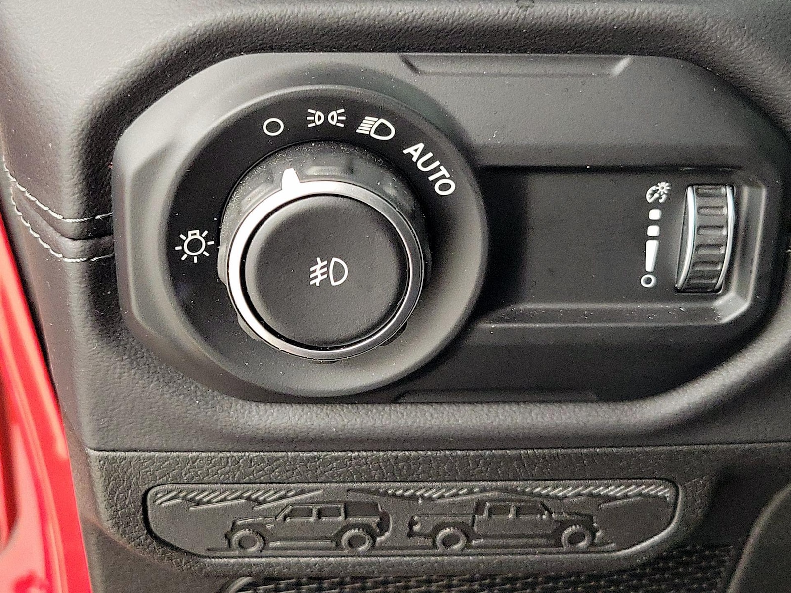 2025 Jeep Wrangler 4-Door Sahara - Photo 14
