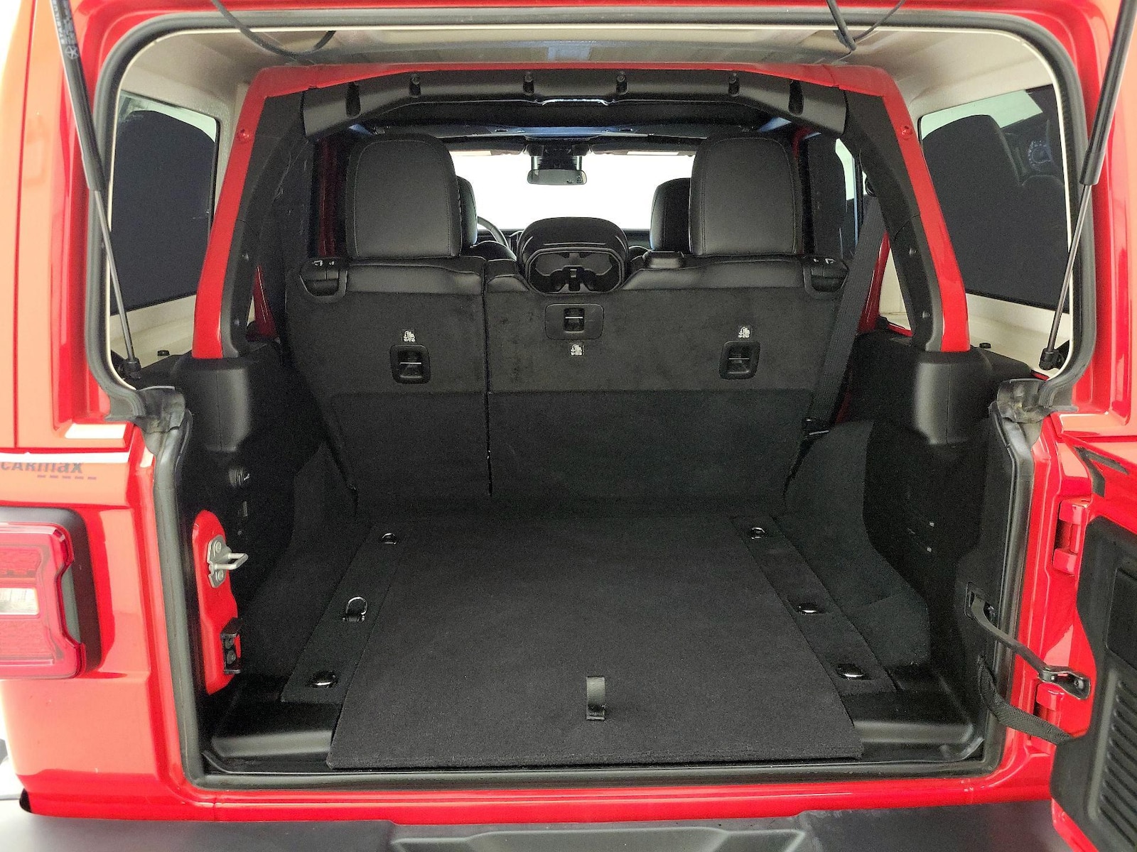 2025 Jeep Wrangler 4-Door Sahara - Photo 21