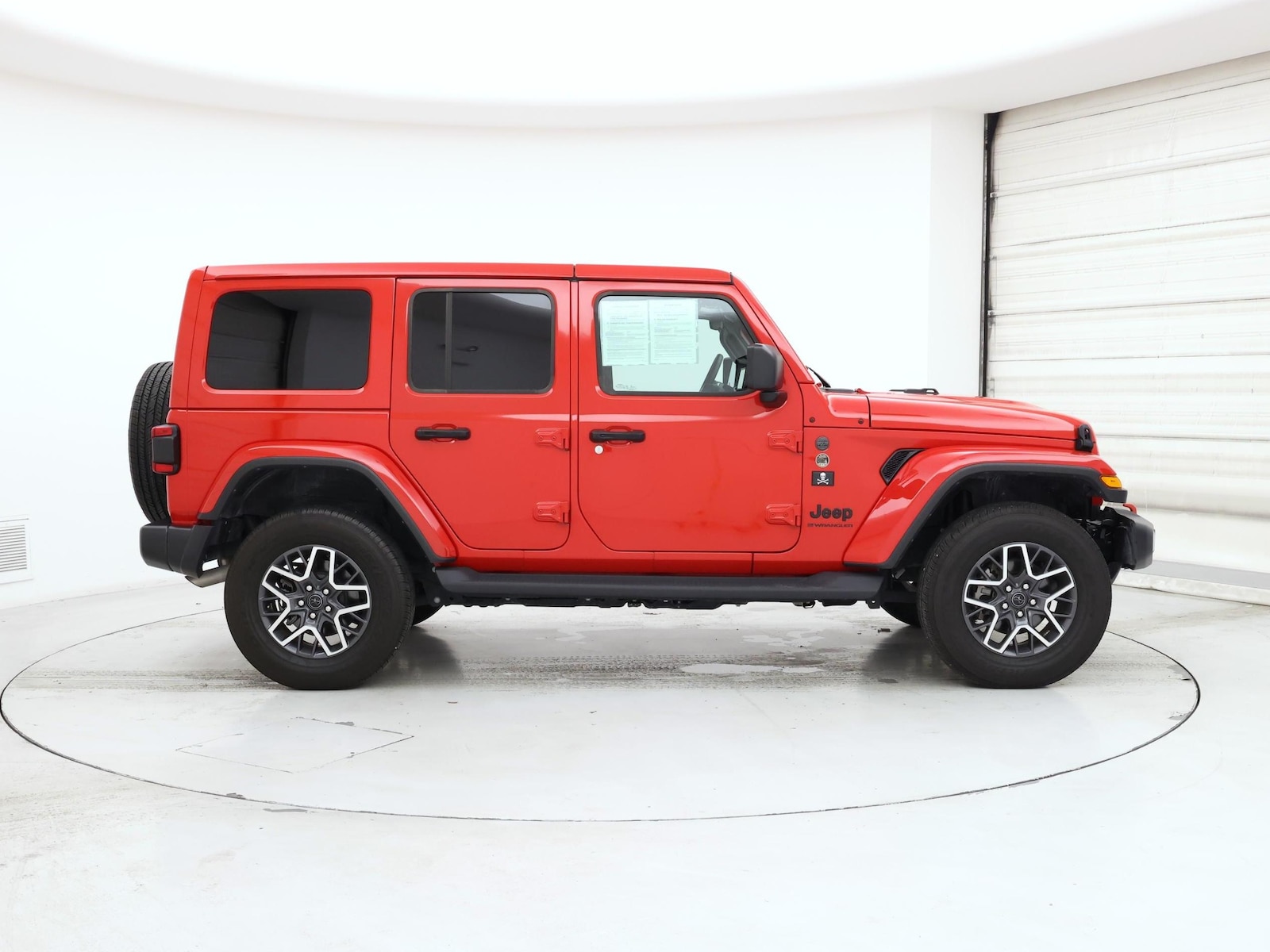 2025 Jeep Wrangler 4-Door Sahara - Photo 8