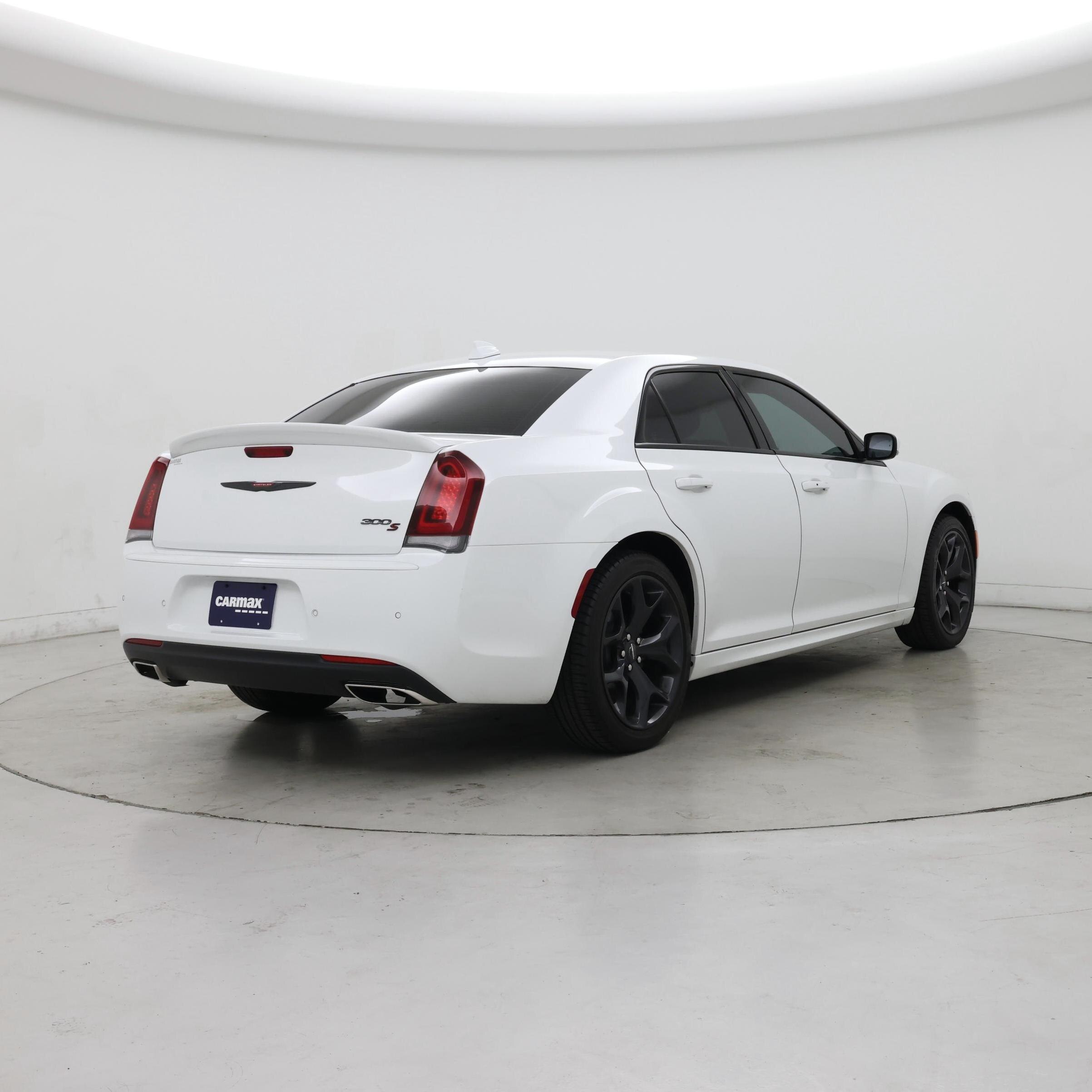 Thumbnail: 2021 Chrysler 300 - 8