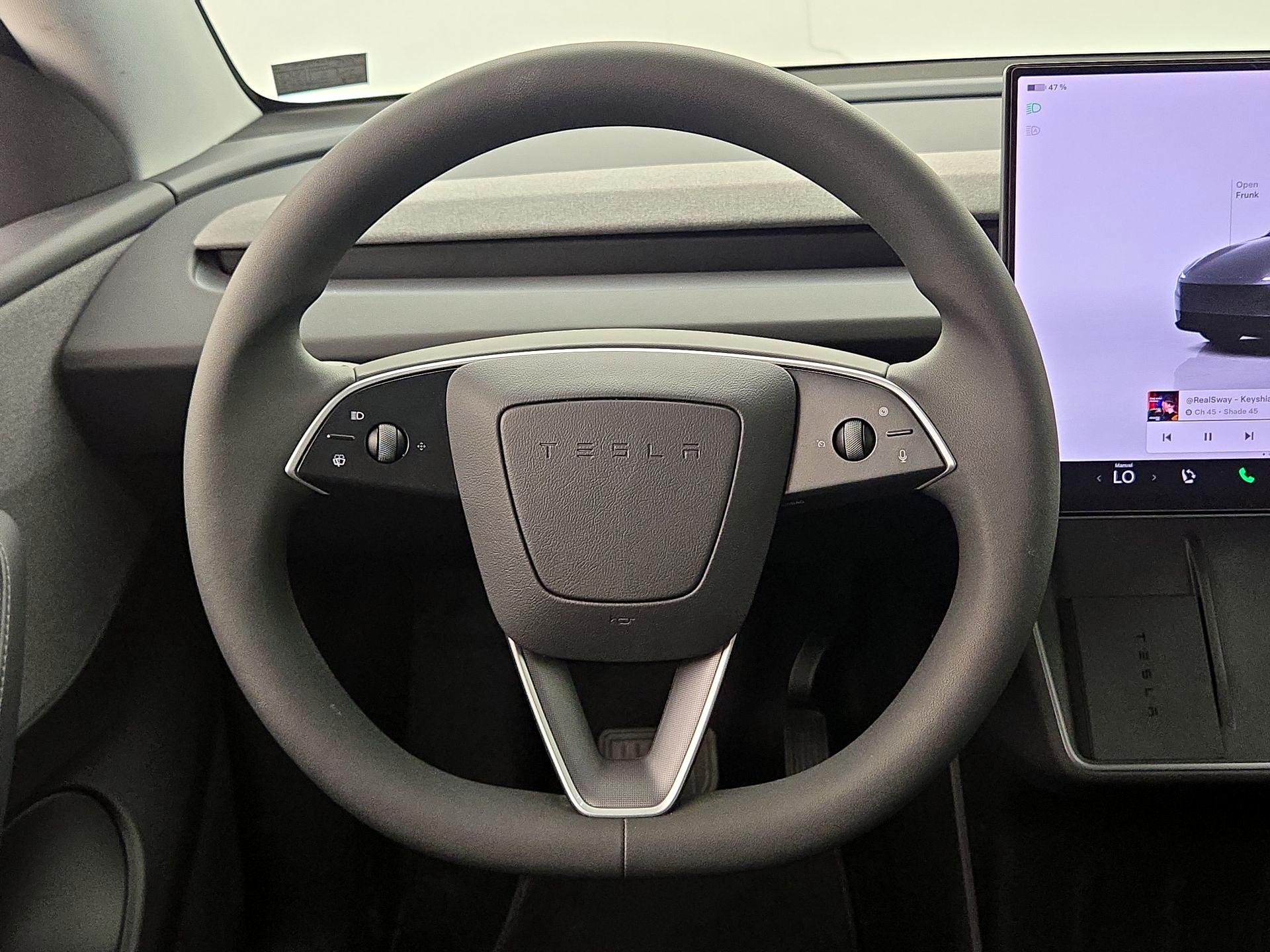 Thumbnail: 2026 Tesla Model Y - 10