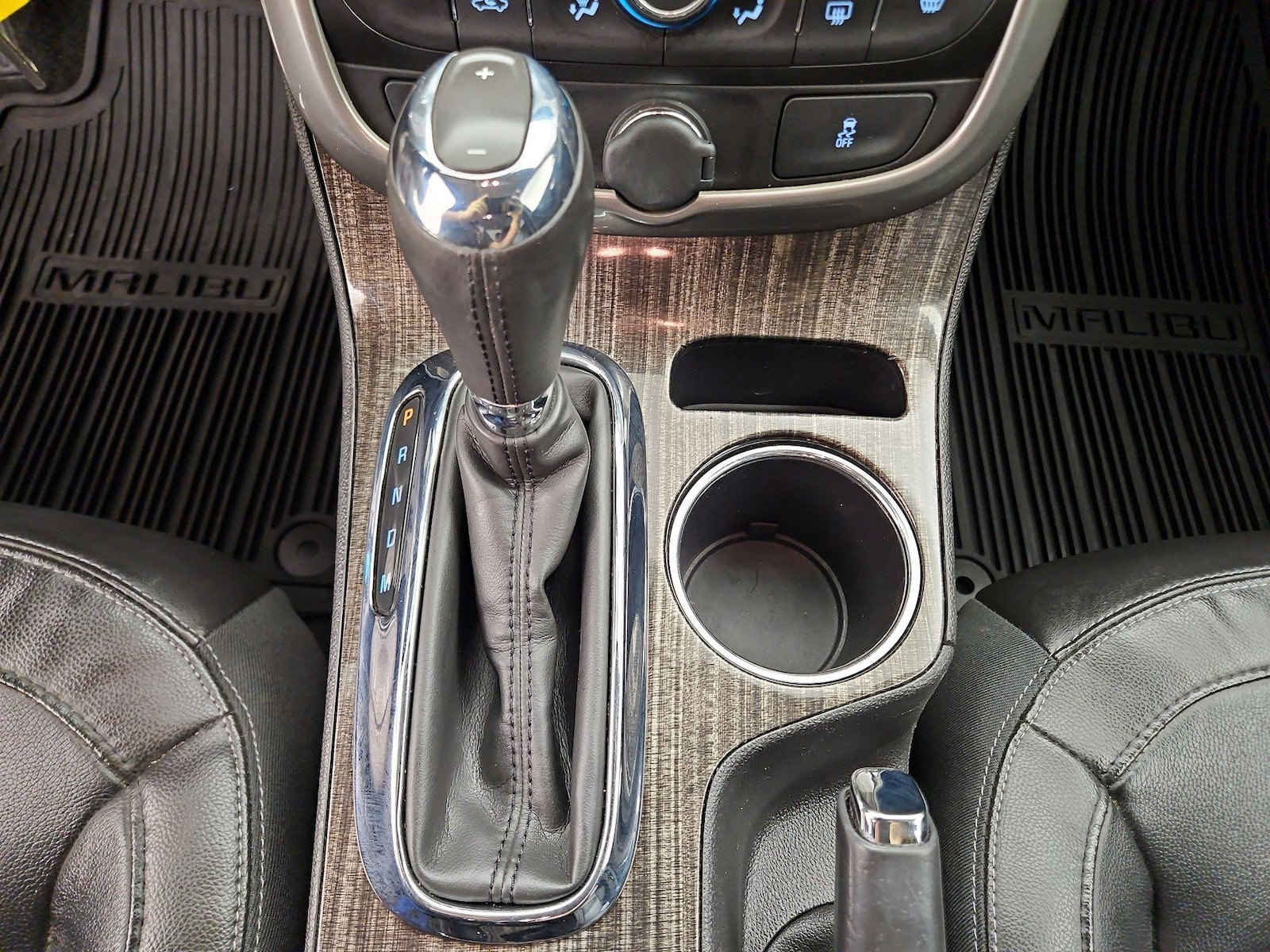 2015 Chevrolet Malibu 1LZ - Photo 17