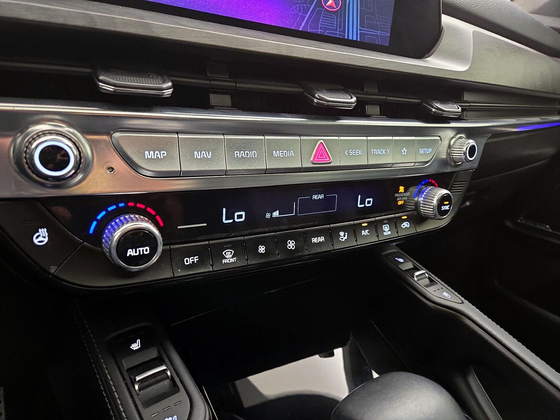 Thumbnail: 2024 Kia Telluride - 17