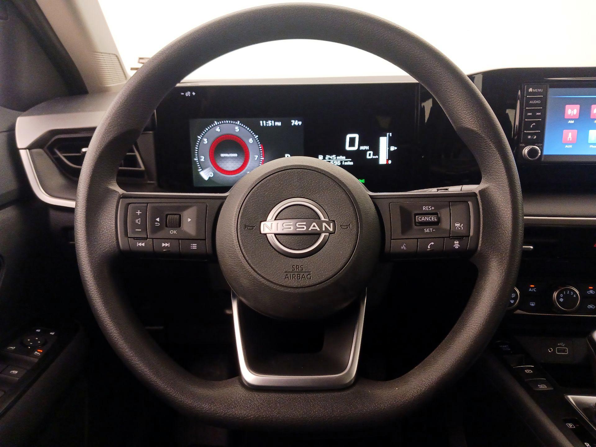 Thumbnail: 2025 Nissan Kicks - 10
