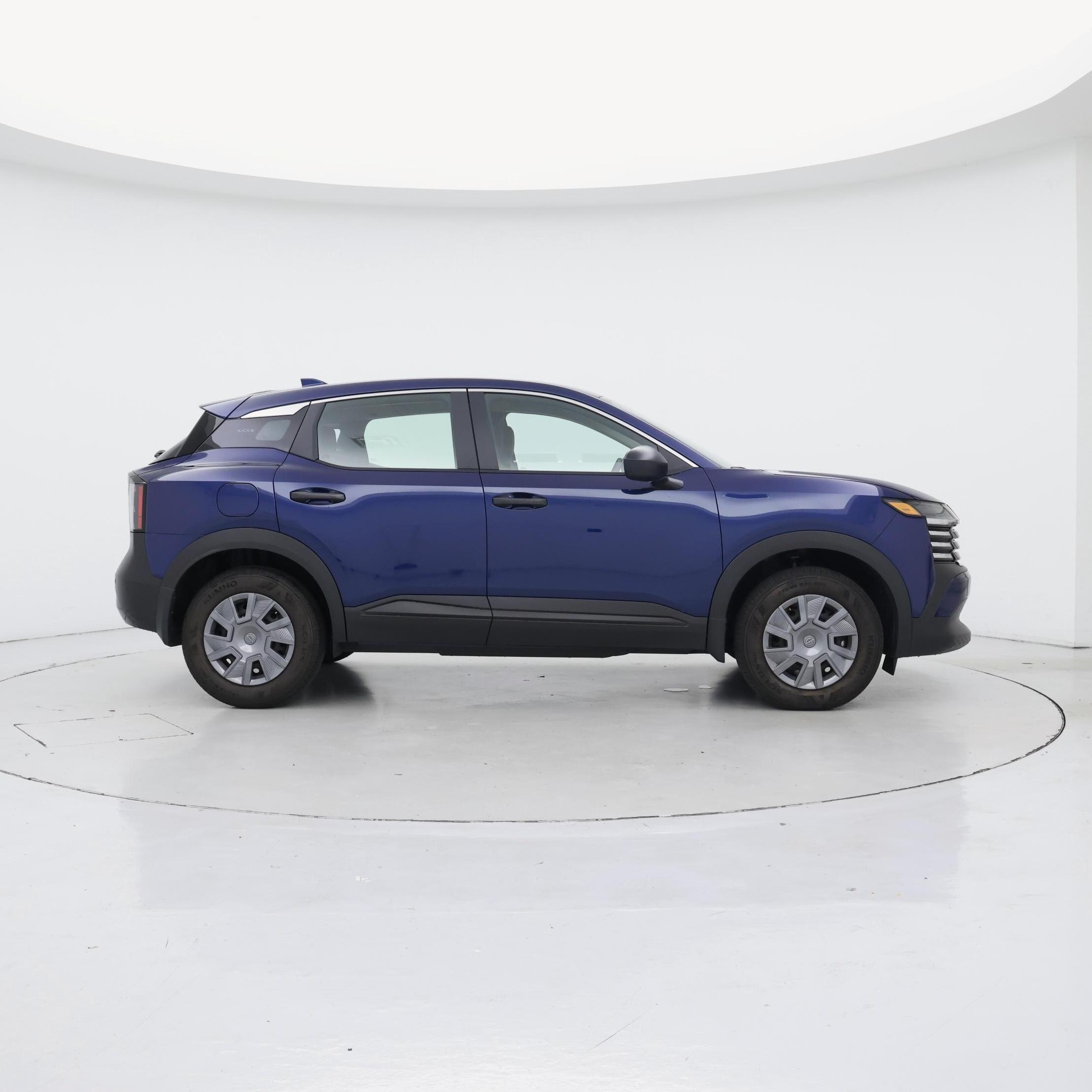 Thumbnail: 2025 Nissan Kicks - 7