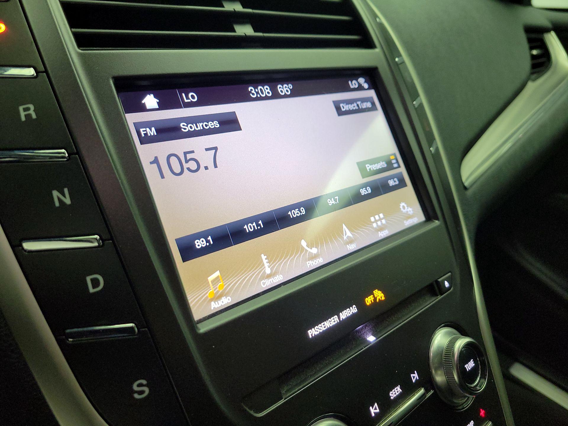 Thumbnail: 2019 Lincoln MKC - 13