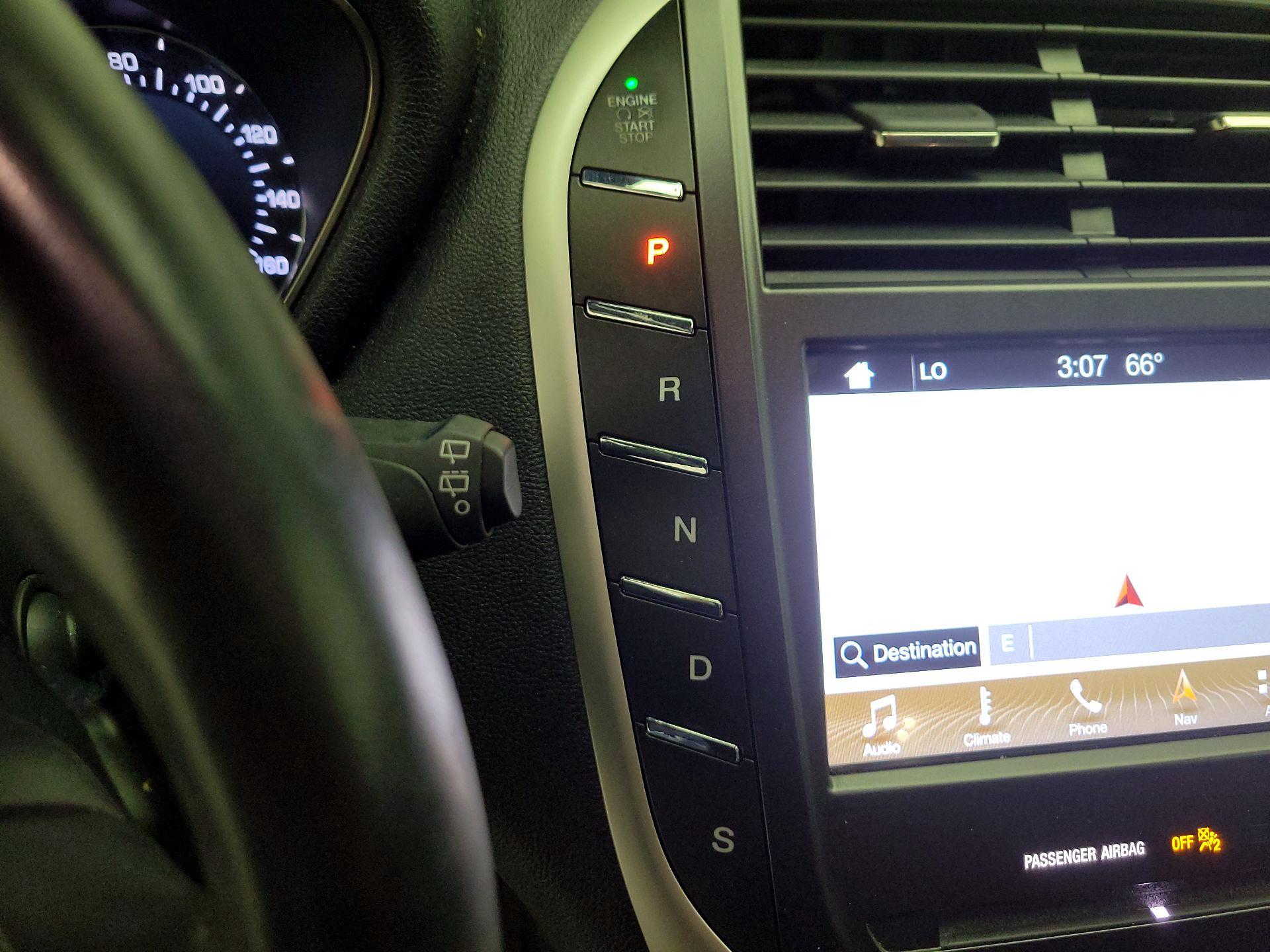 Thumbnail: 2019 Lincoln MKC - 15