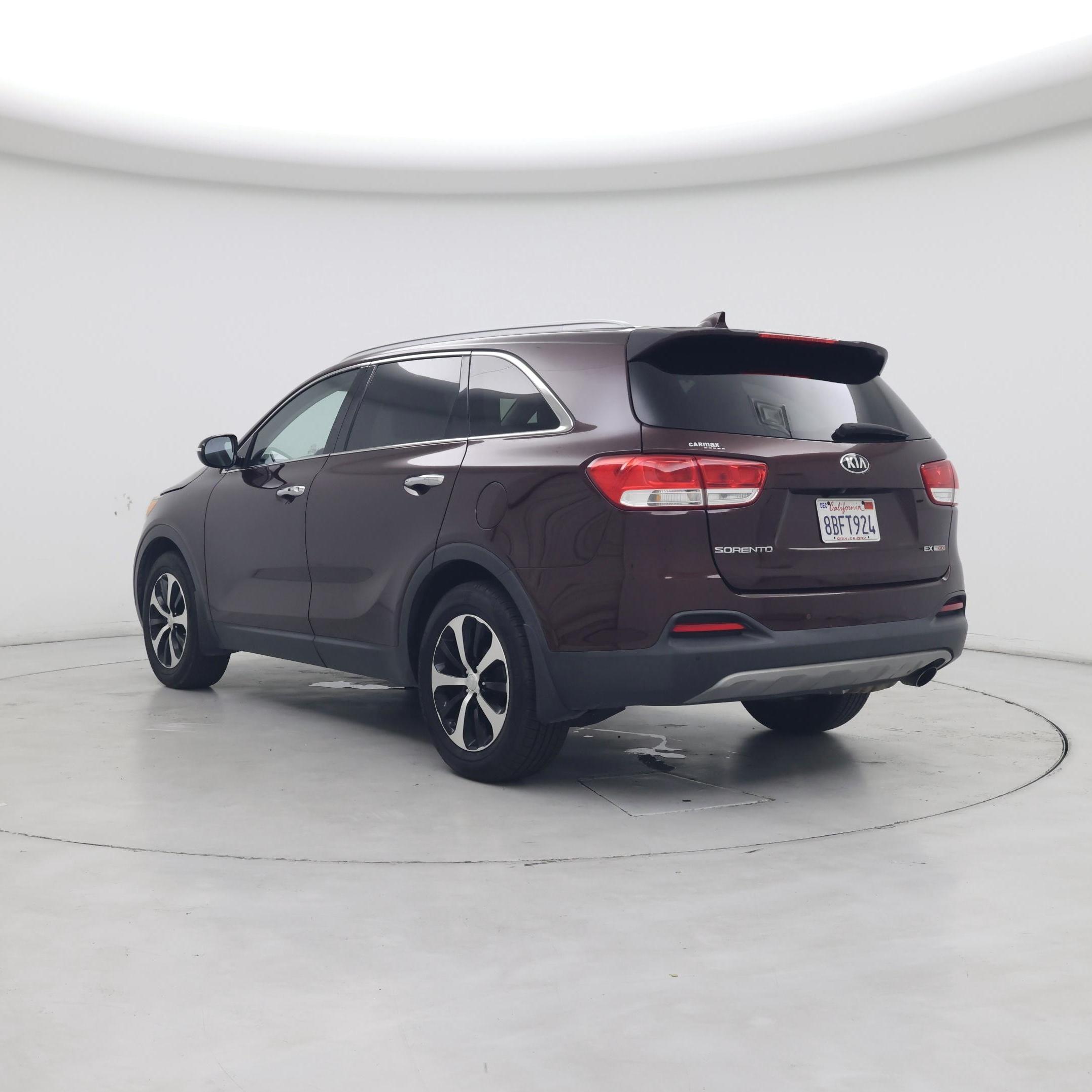 Thumbnail: 2017 Kia Sorento - 2