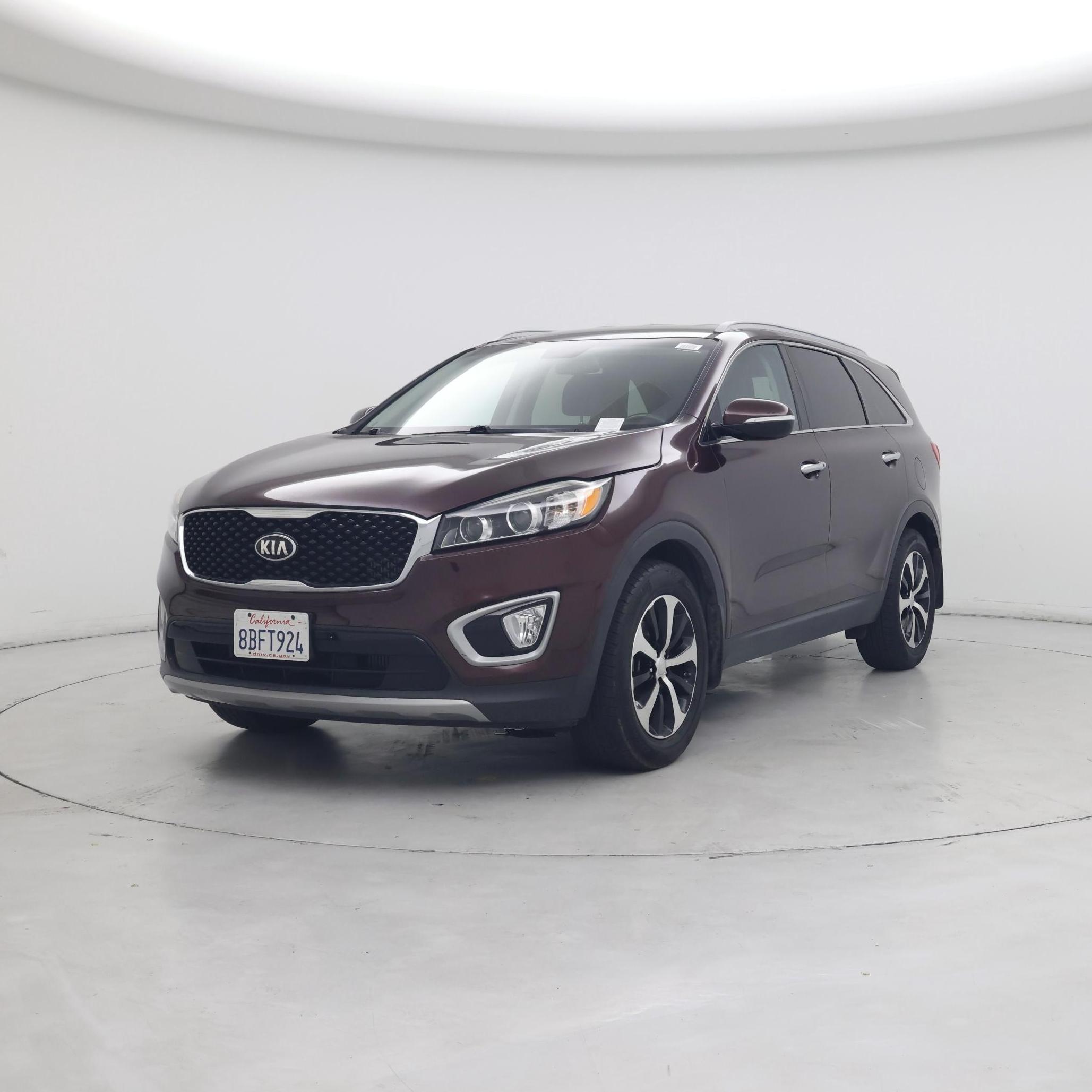 Thumbnail: 2017 Kia Sorento - 4