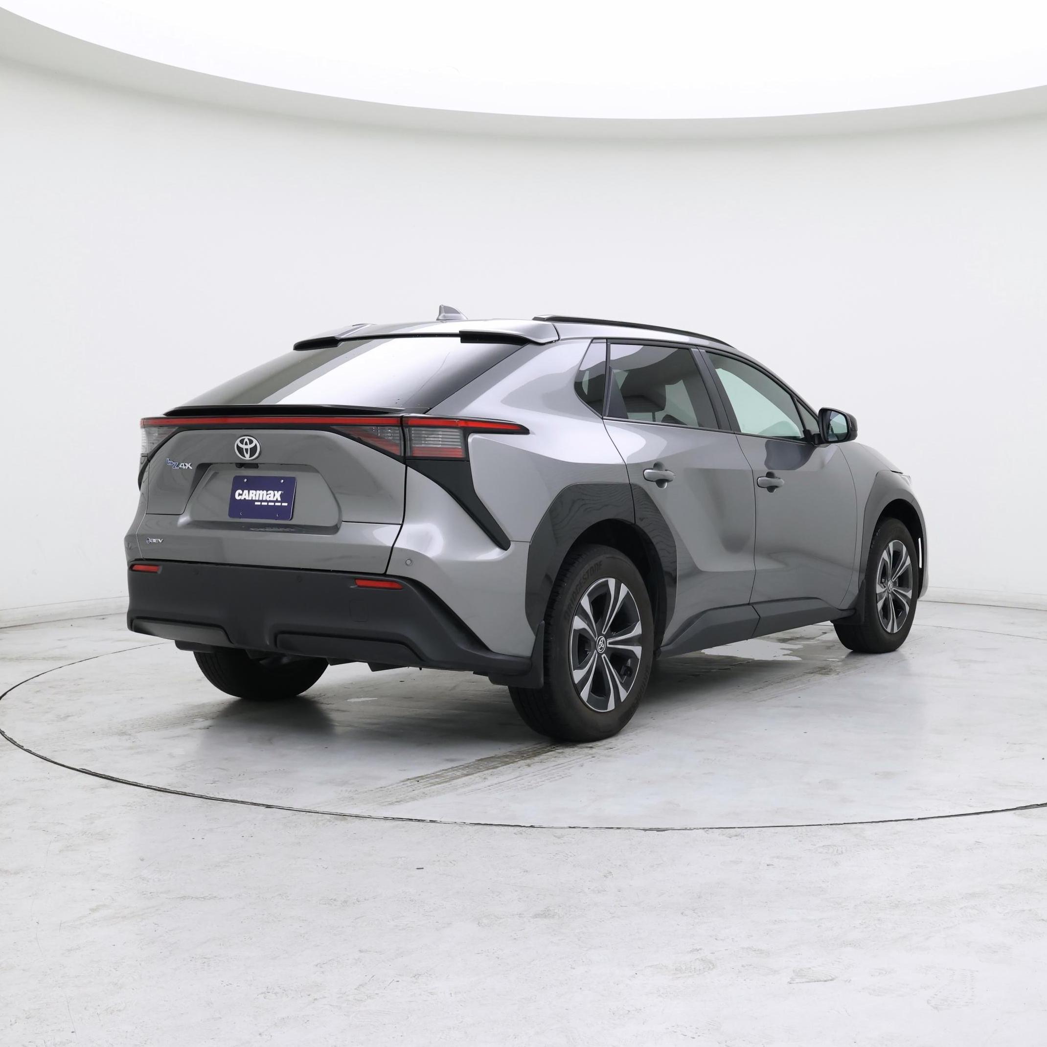 Thumbnail: 2025 Toyota bZ4X - 8