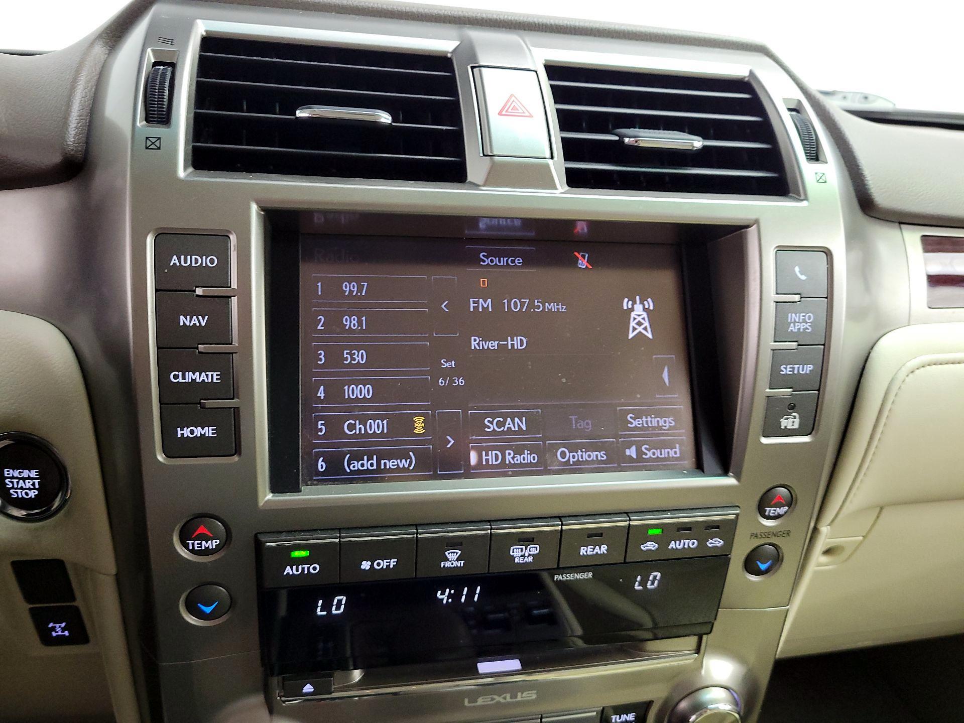 Thumbnail: 2015 Lexus GX - 16