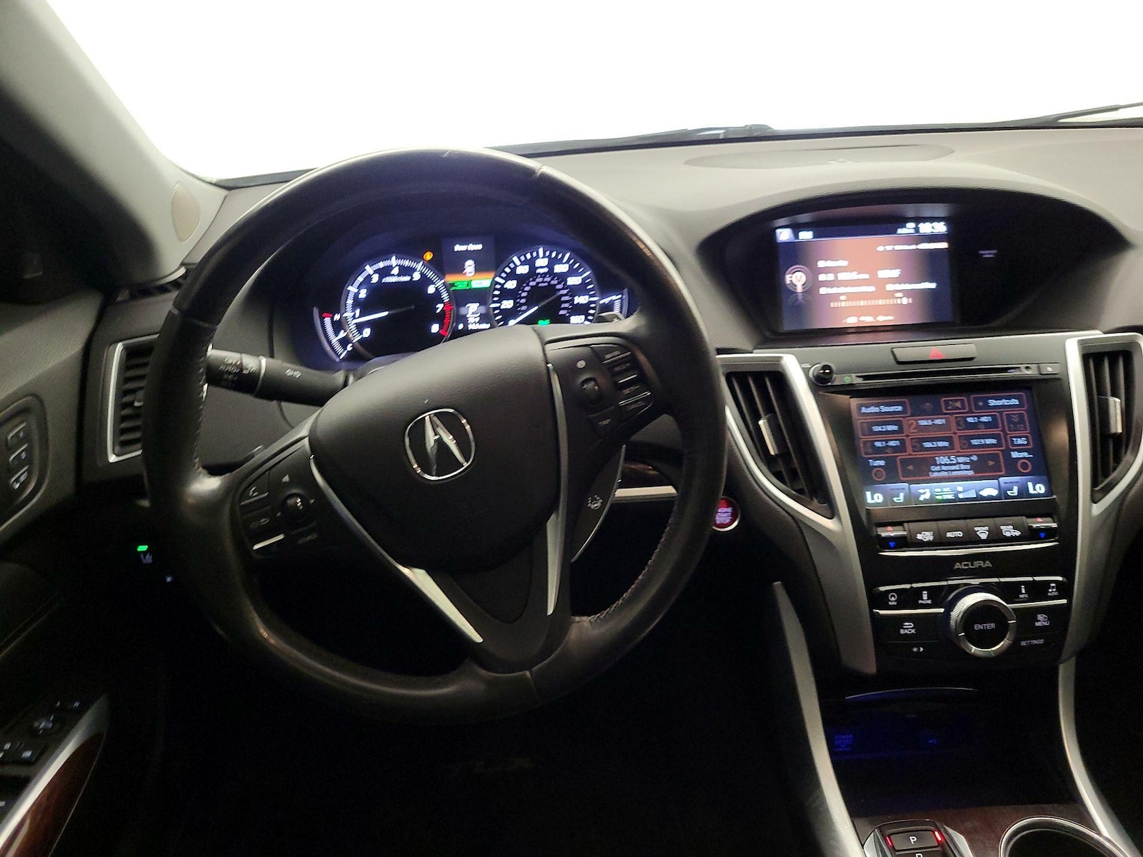 2015 Acura TLX Technology Package - Photo 11