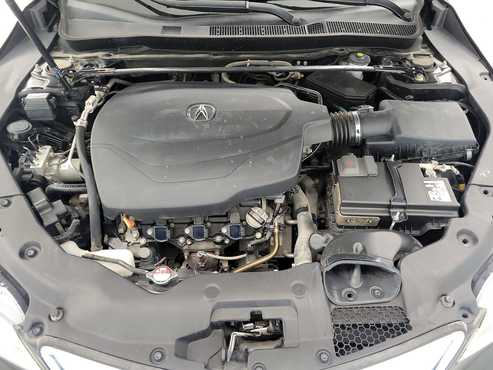 2015 Acura TLX Technology Package - Photo 23
