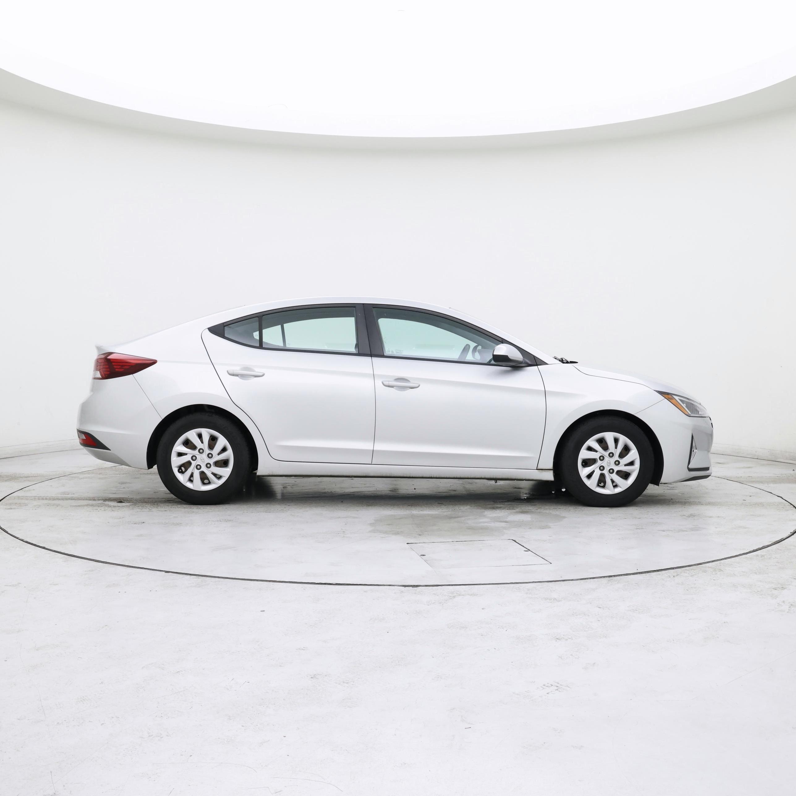 Thumbnail: 2020 Hyundai Elantra - 7