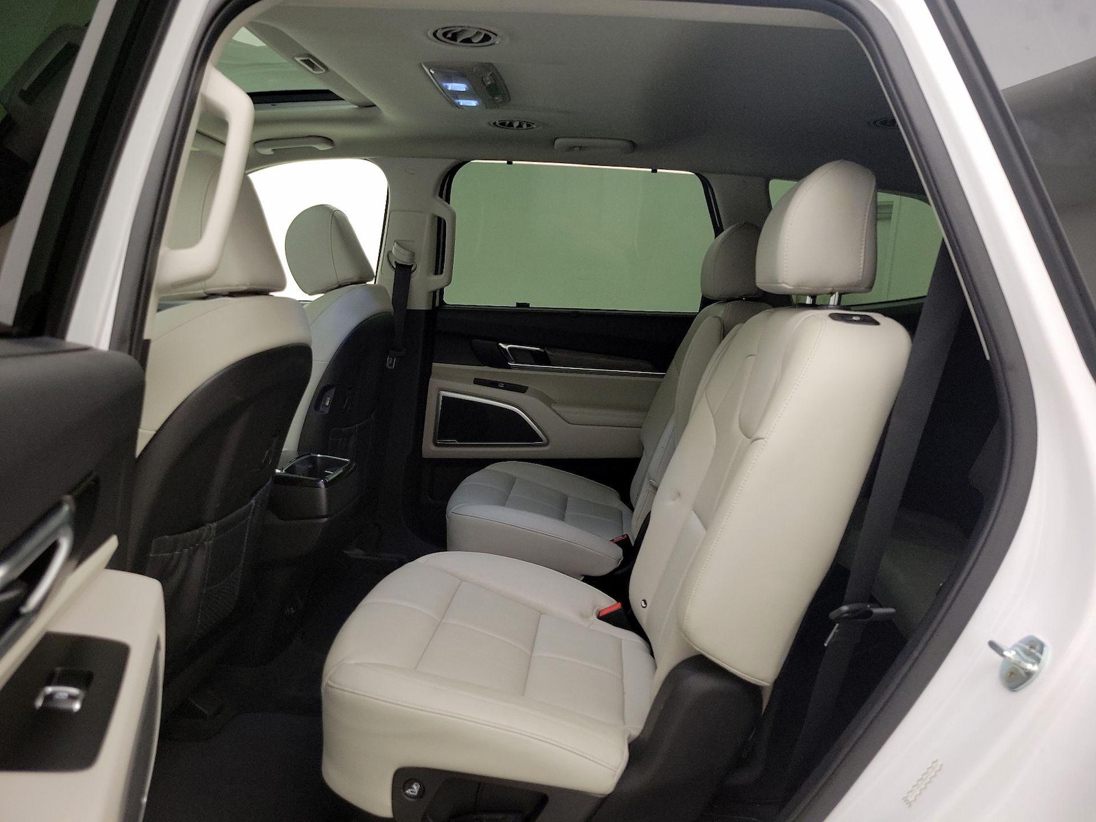 2022 Kia Telluride EX - Photo 22