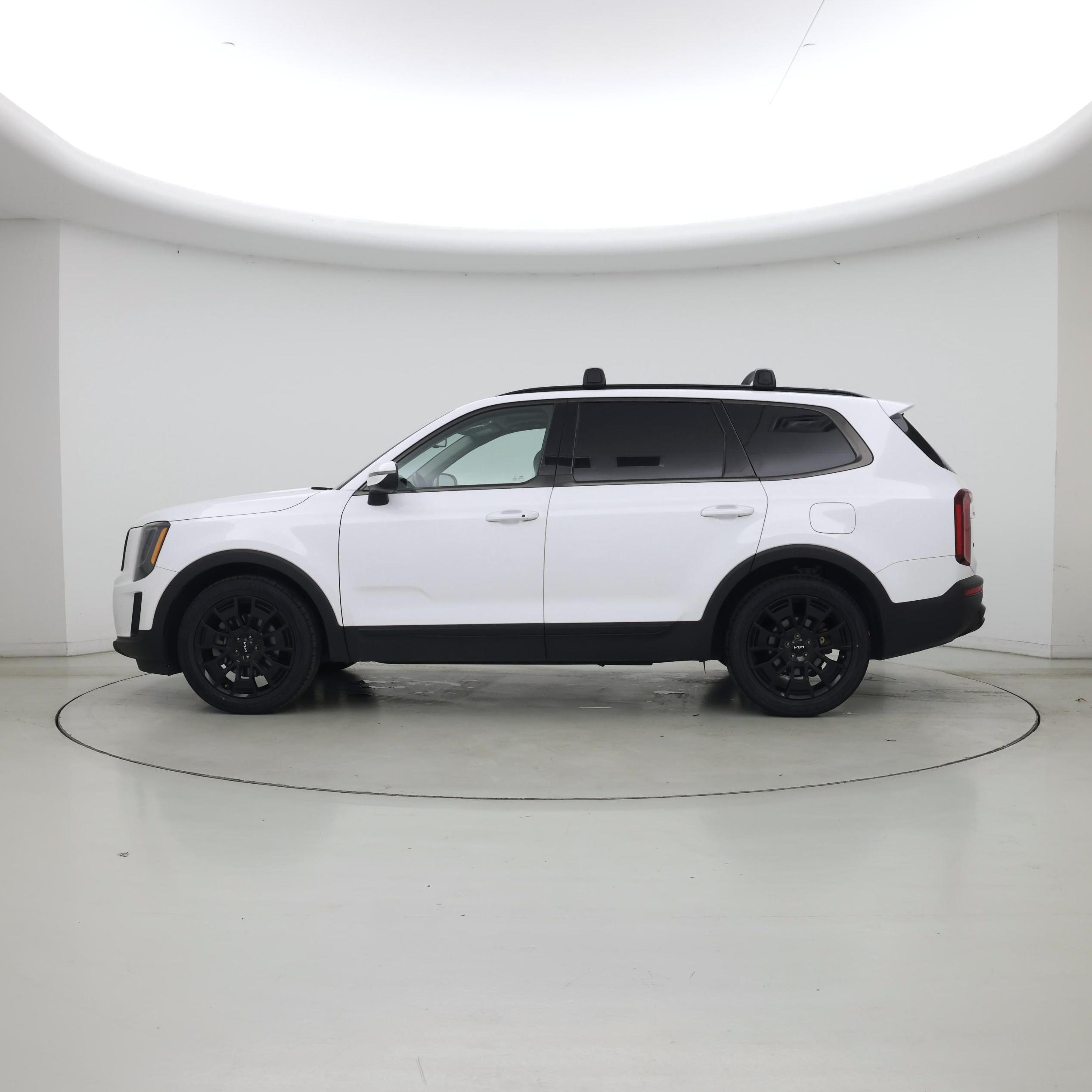 Thumbnail: 2022 Kia Telluride - 3