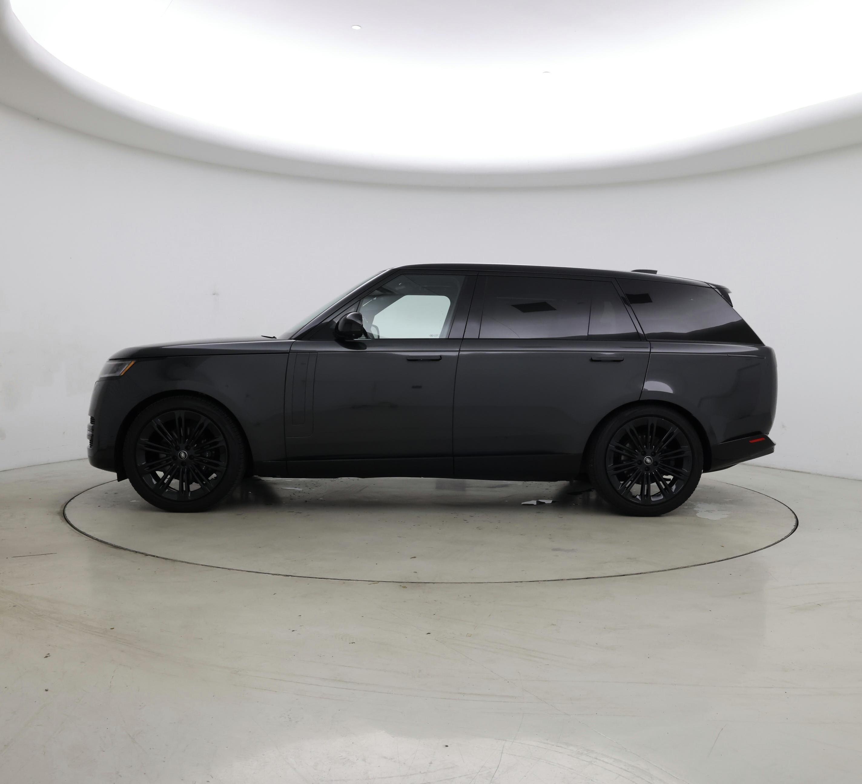 Thumbnail: 2024 Land Rover Range Rover - 3