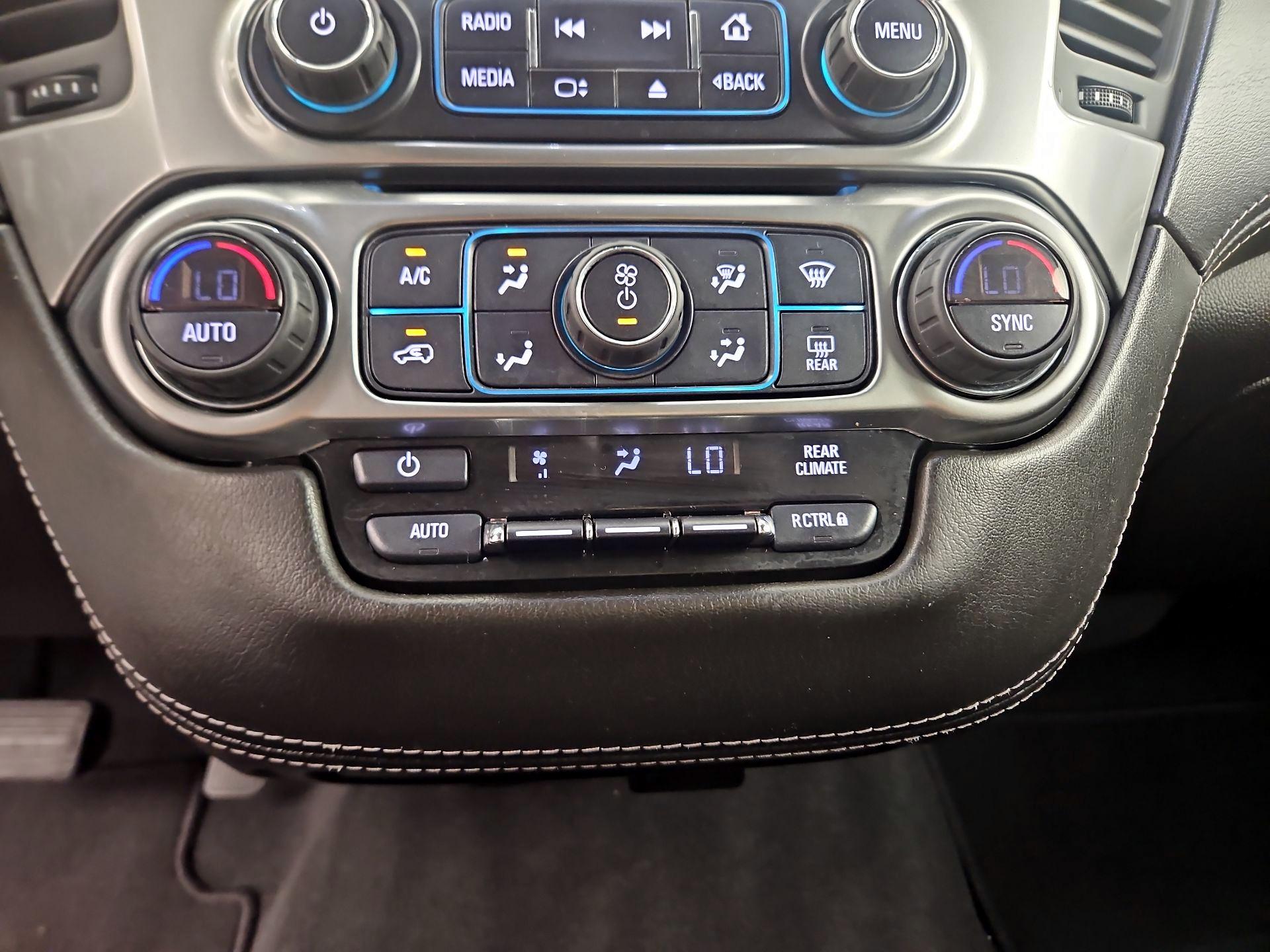 Thumbnail: 2020 Chevrolet Tahoe - 14