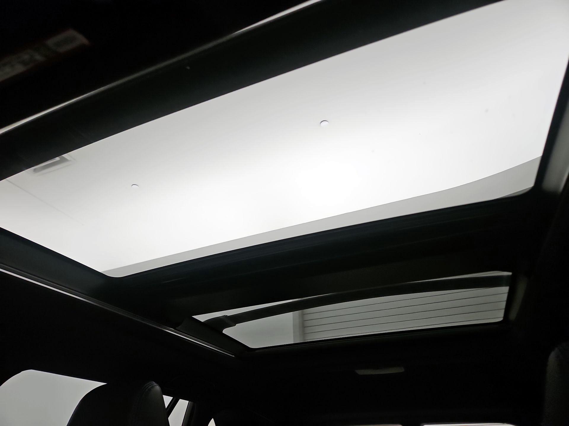 Thumbnail: 2025 Toyota RAV4 - 19