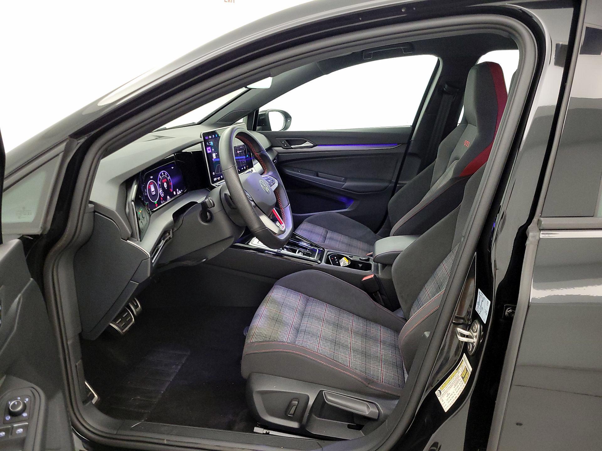 Thumbnail: 2025 Volkswagen Golf - 11