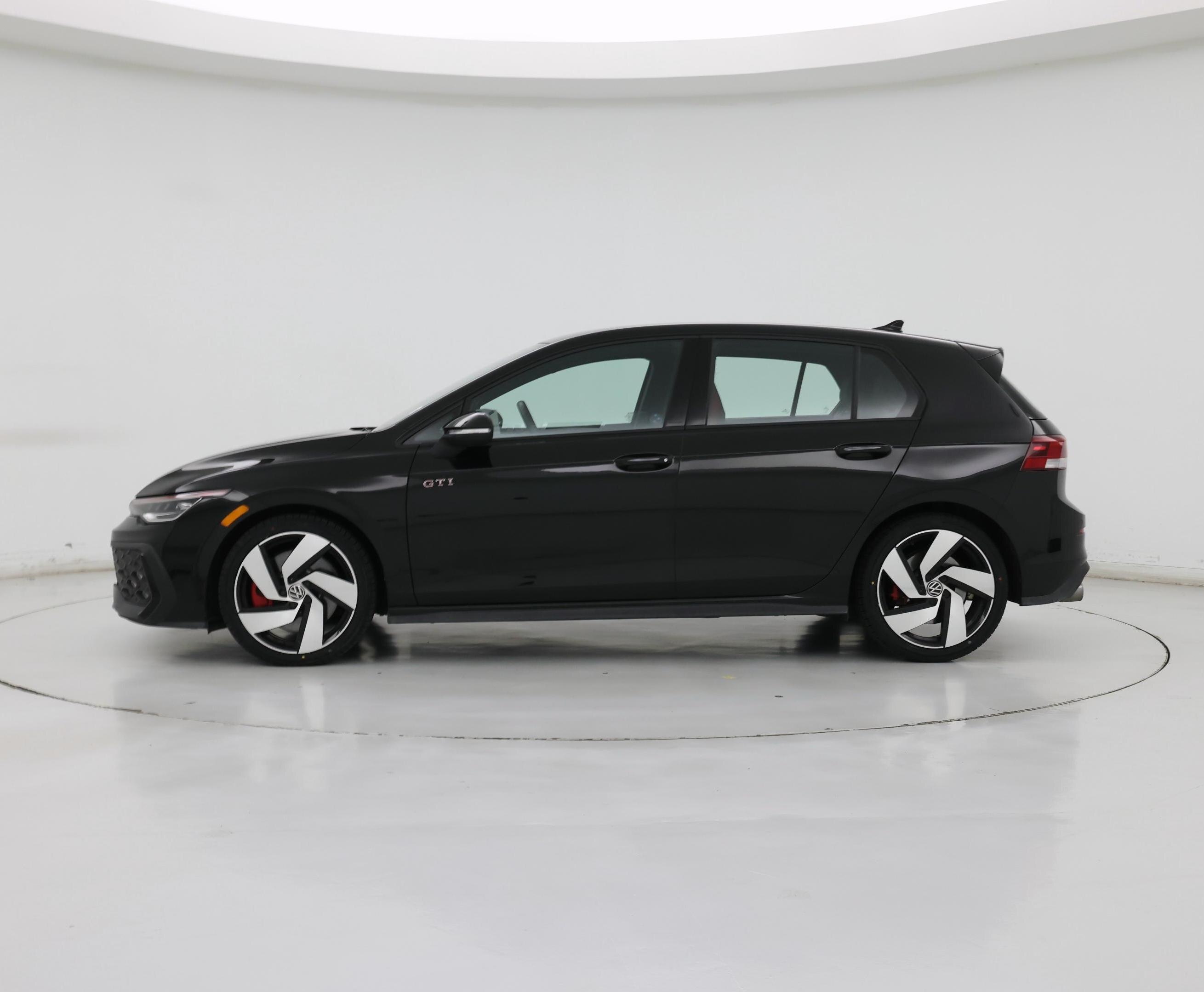 Thumbnail: 2025 Volkswagen Golf - 3