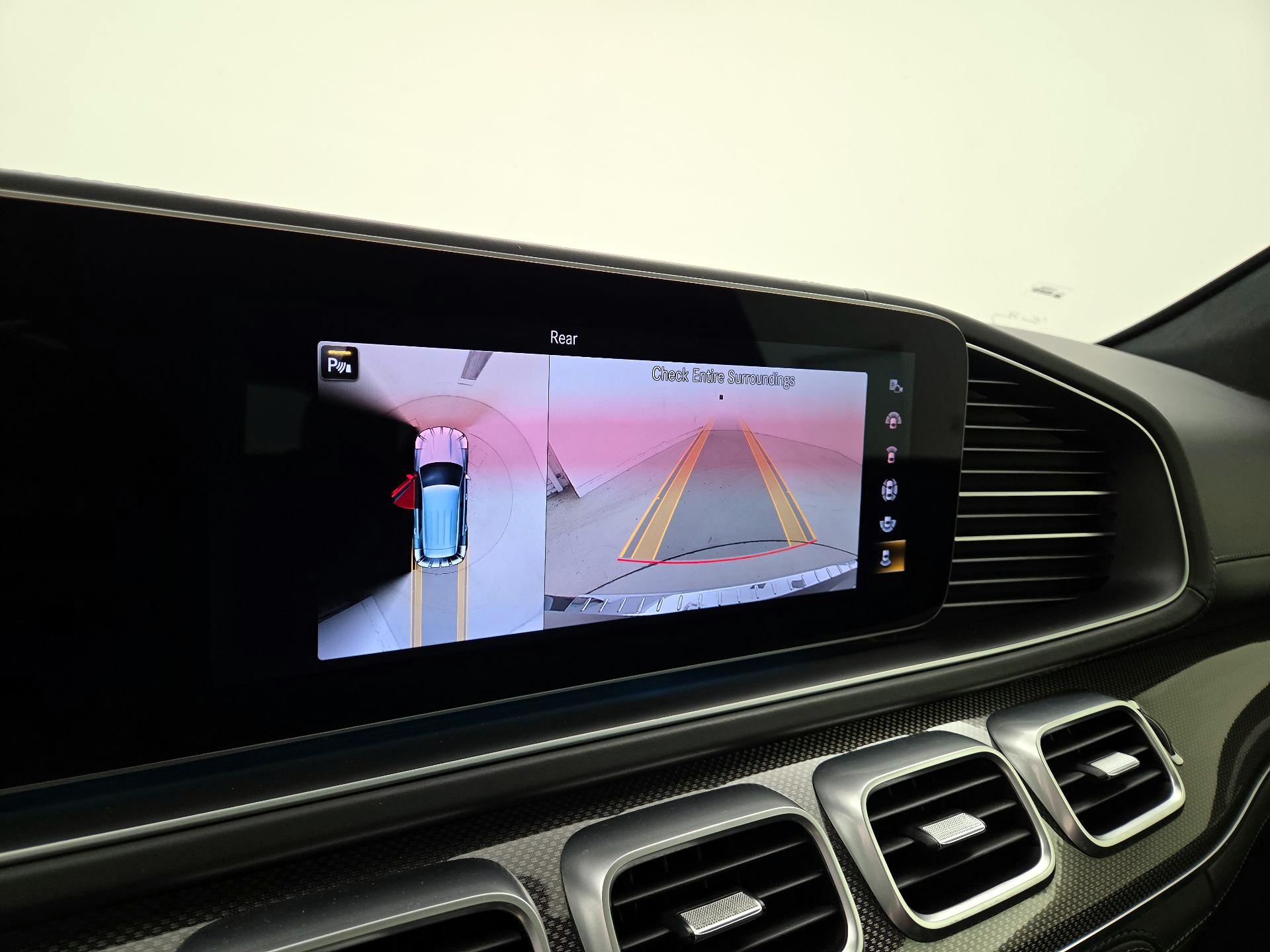 Thumbnail: 2021 Mercedes-Benz GL-Class - 15