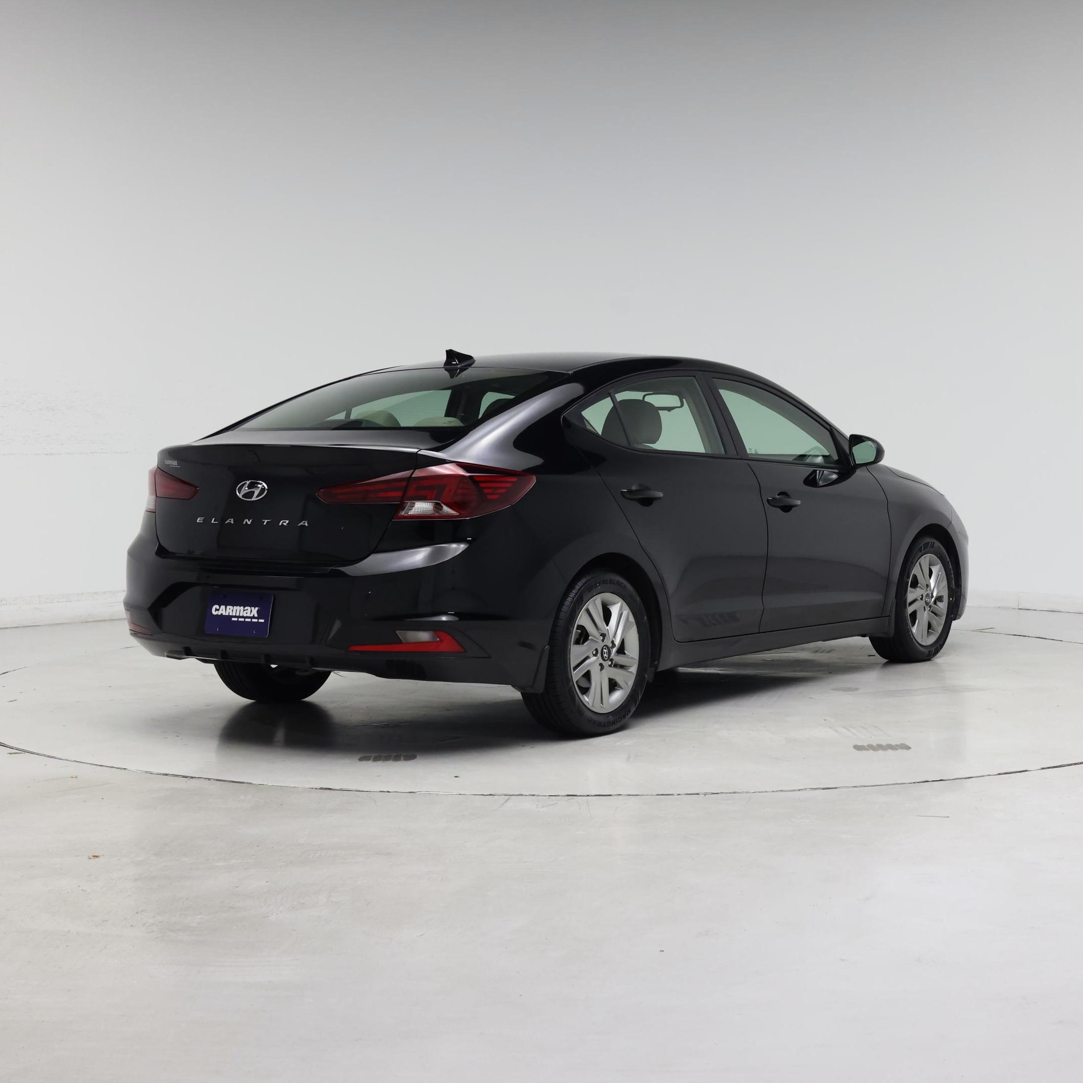 Thumbnail: 2020 Hyundai Elantra - 8