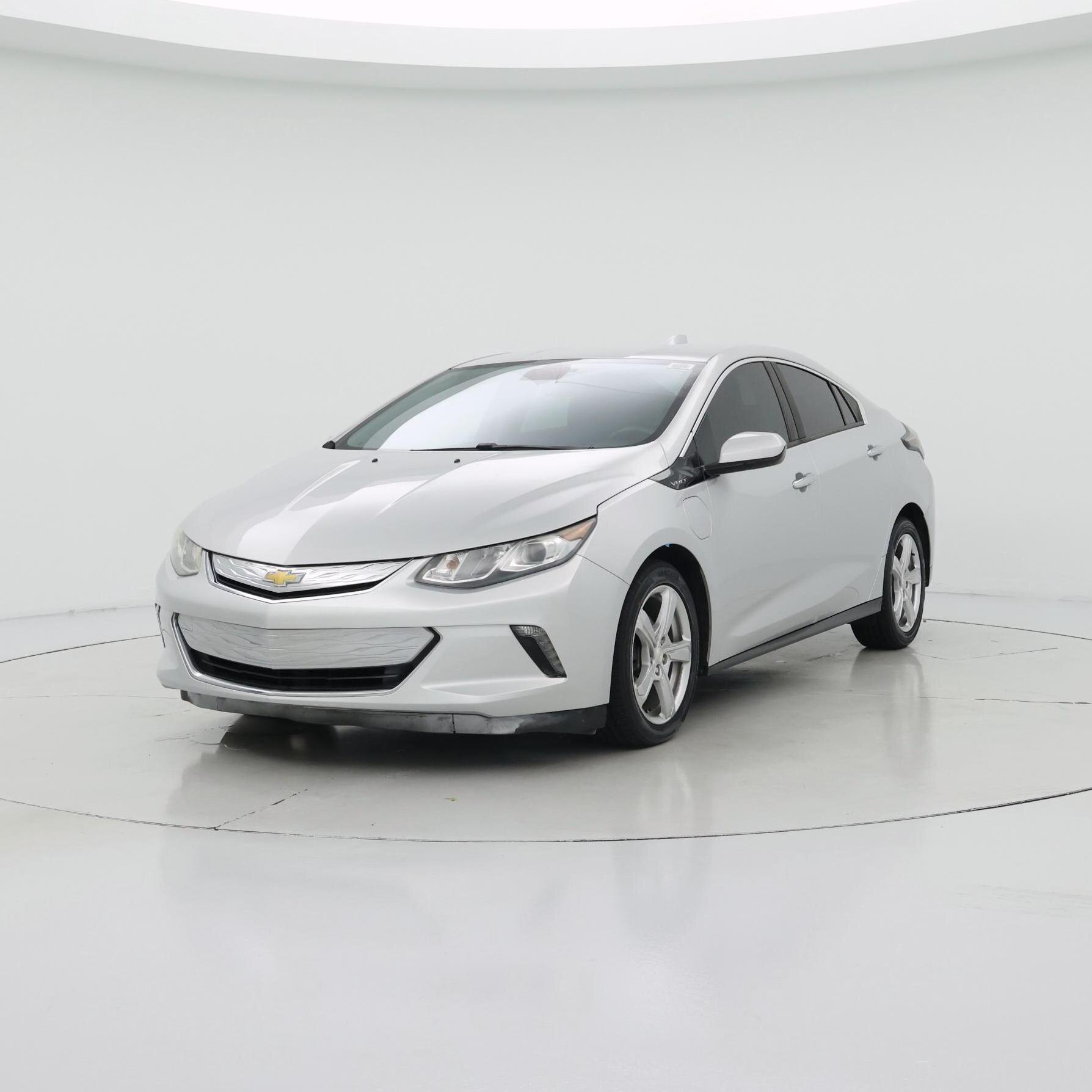 Thumbnail: 2017 Chevrolet Volt - 4