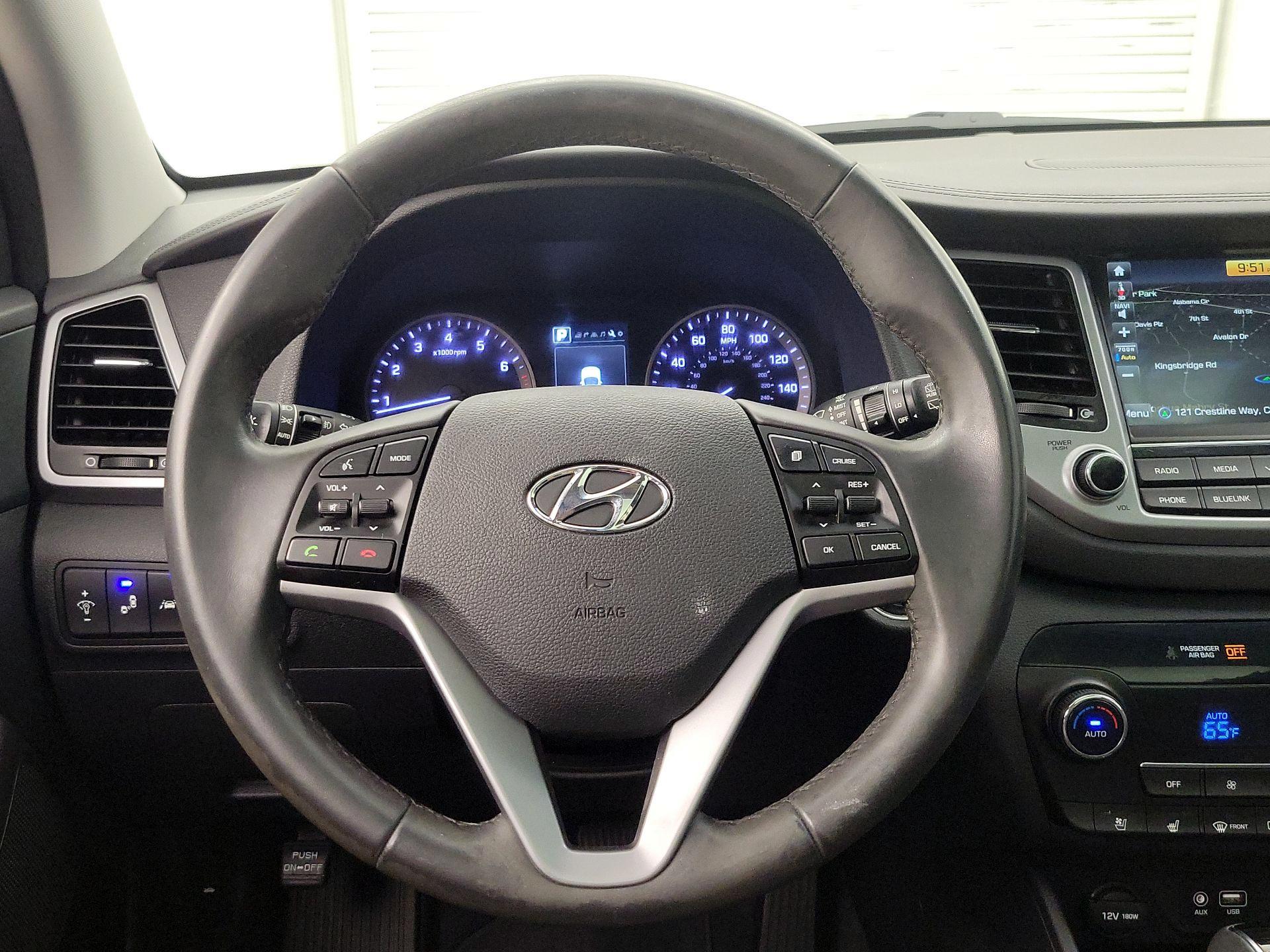 Thumbnail: 2017 Hyundai Tucson - 10