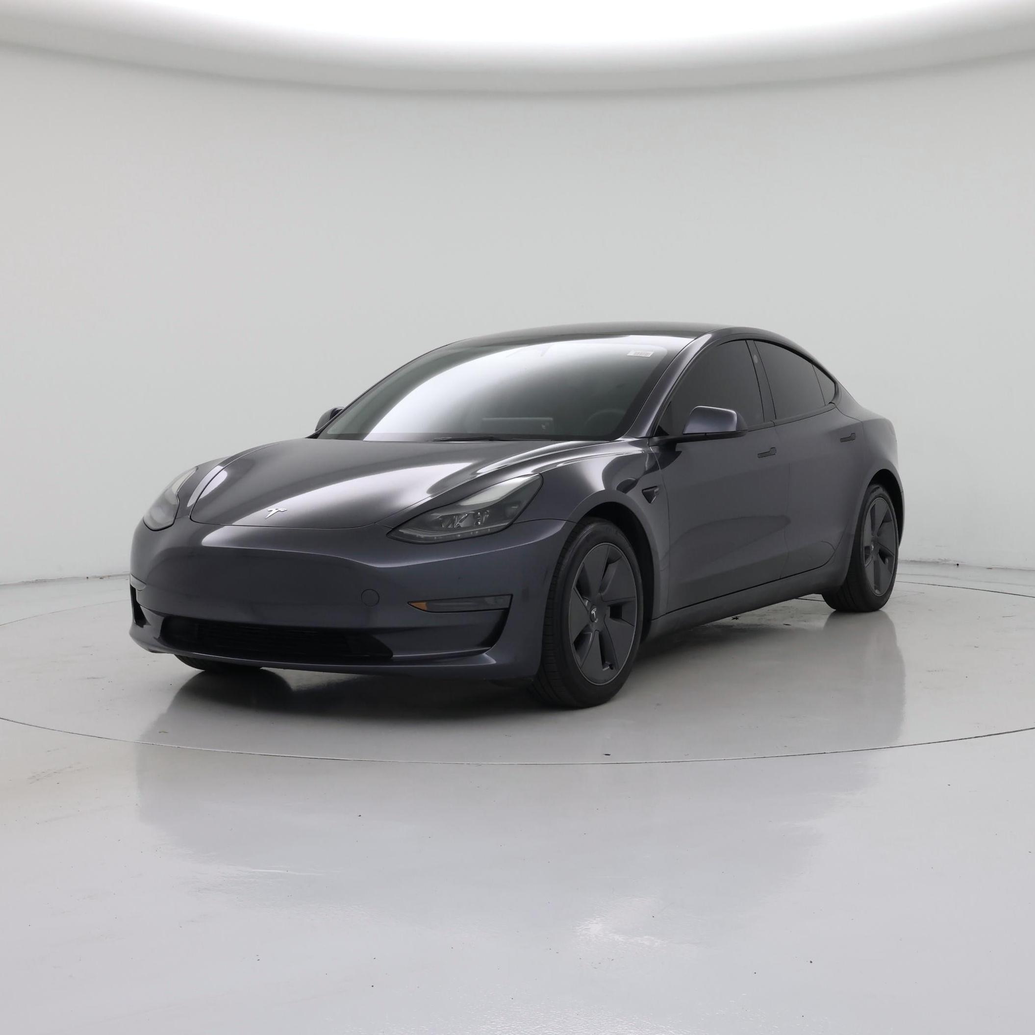 Thumbnail: 2023 Tesla Model 3 - 4