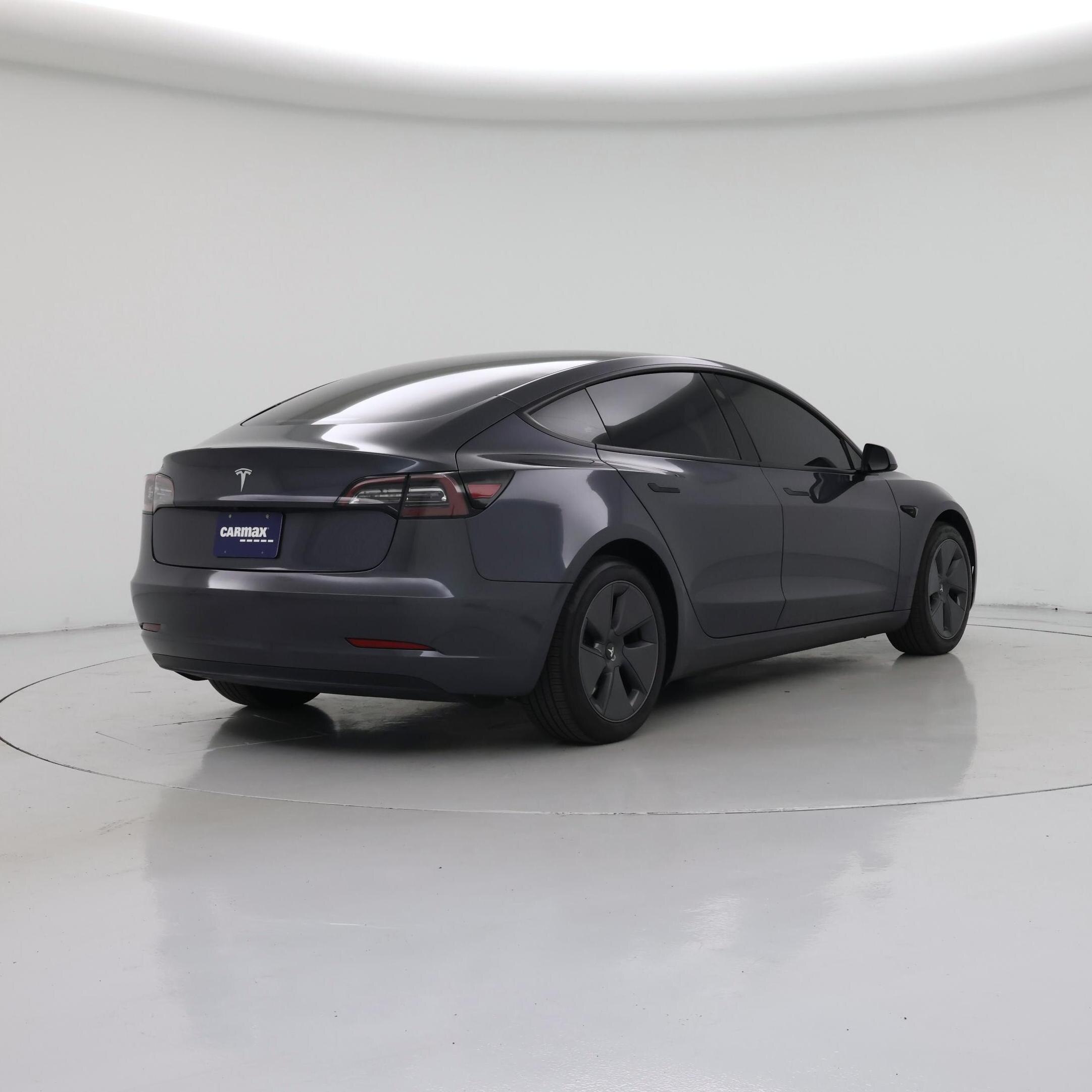 Thumbnail: 2023 Tesla Model 3 - 8