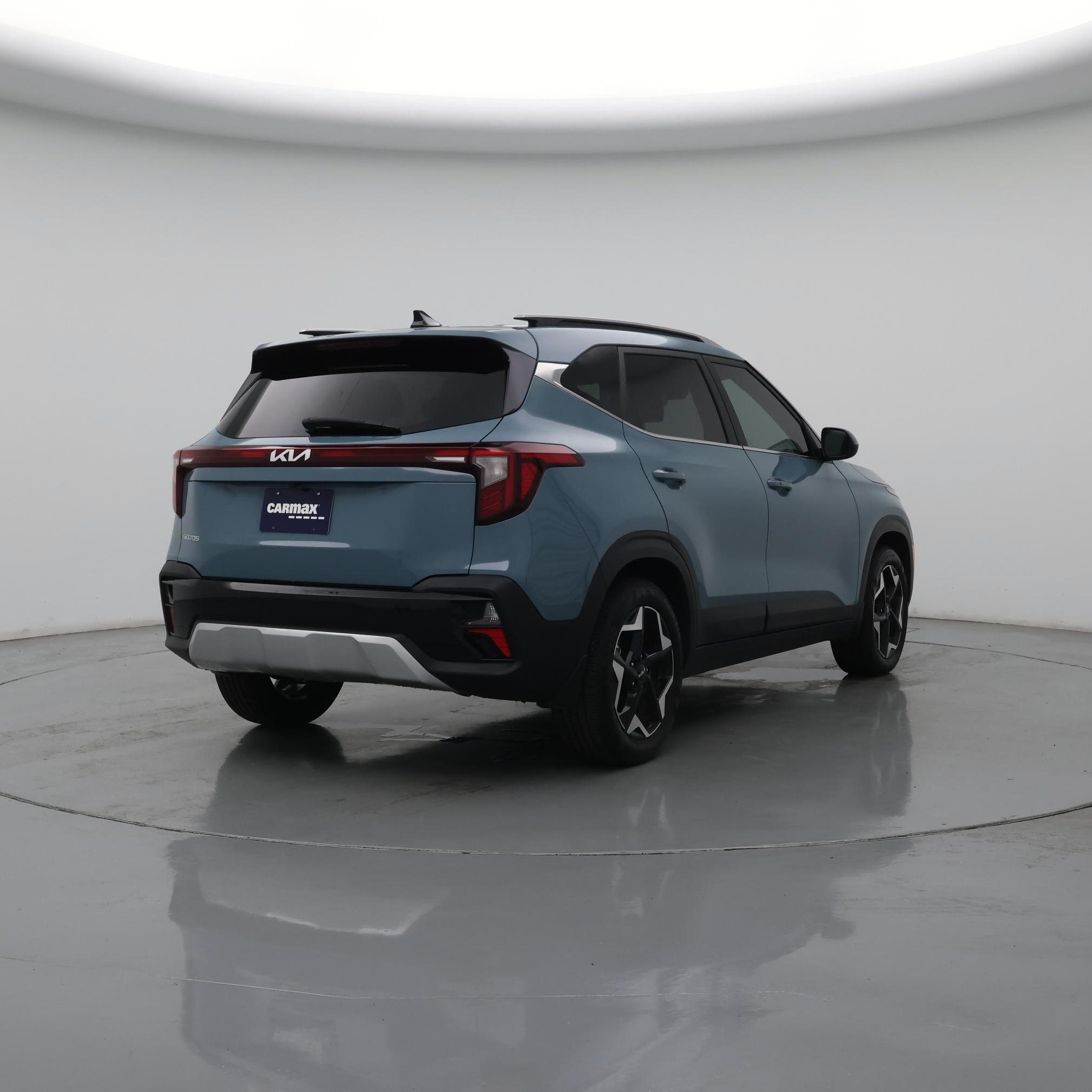 Thumbnail: 2024 Kia Seltos - 8