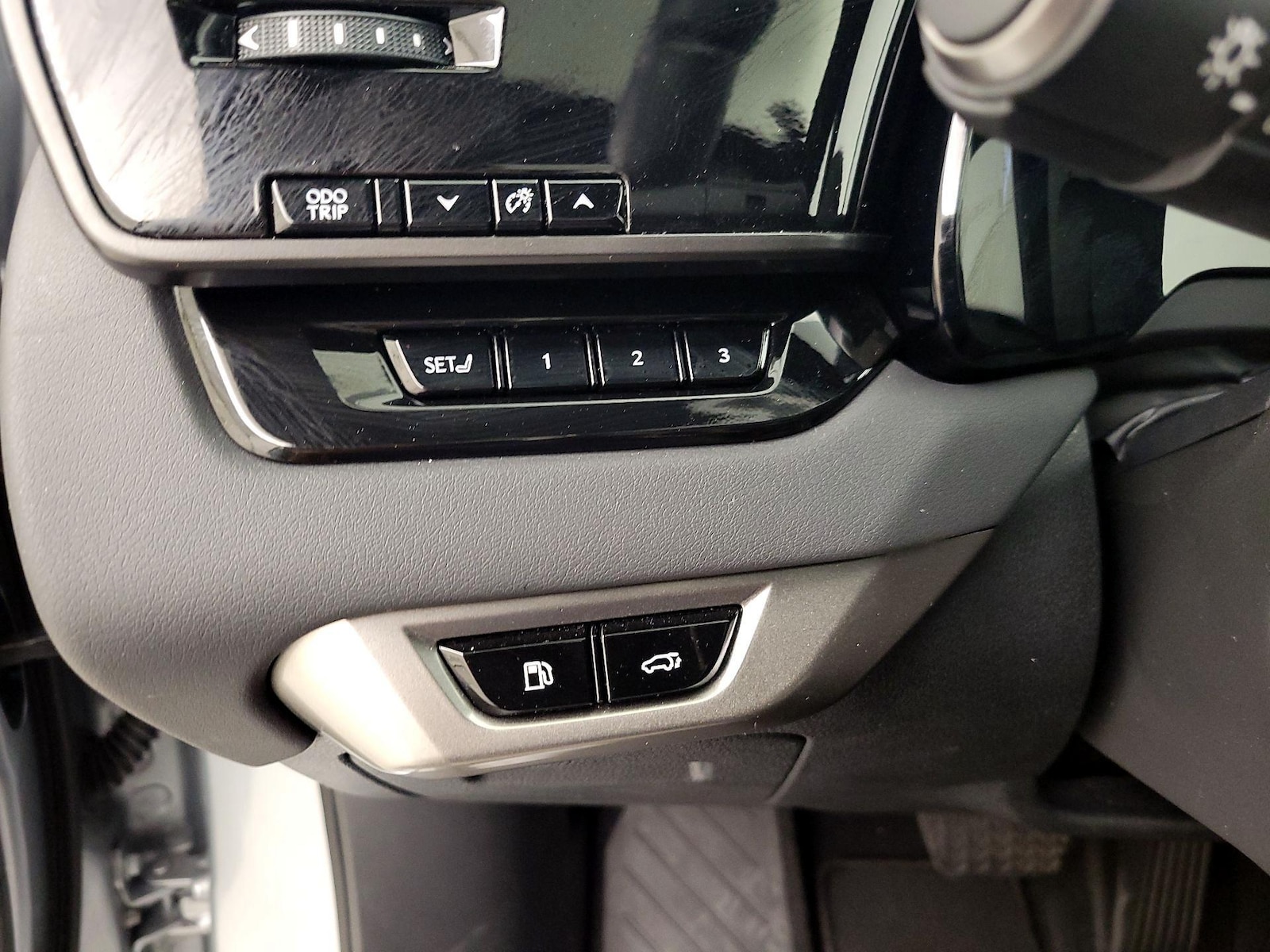 2023 Lexus RX 350 - Photo 14