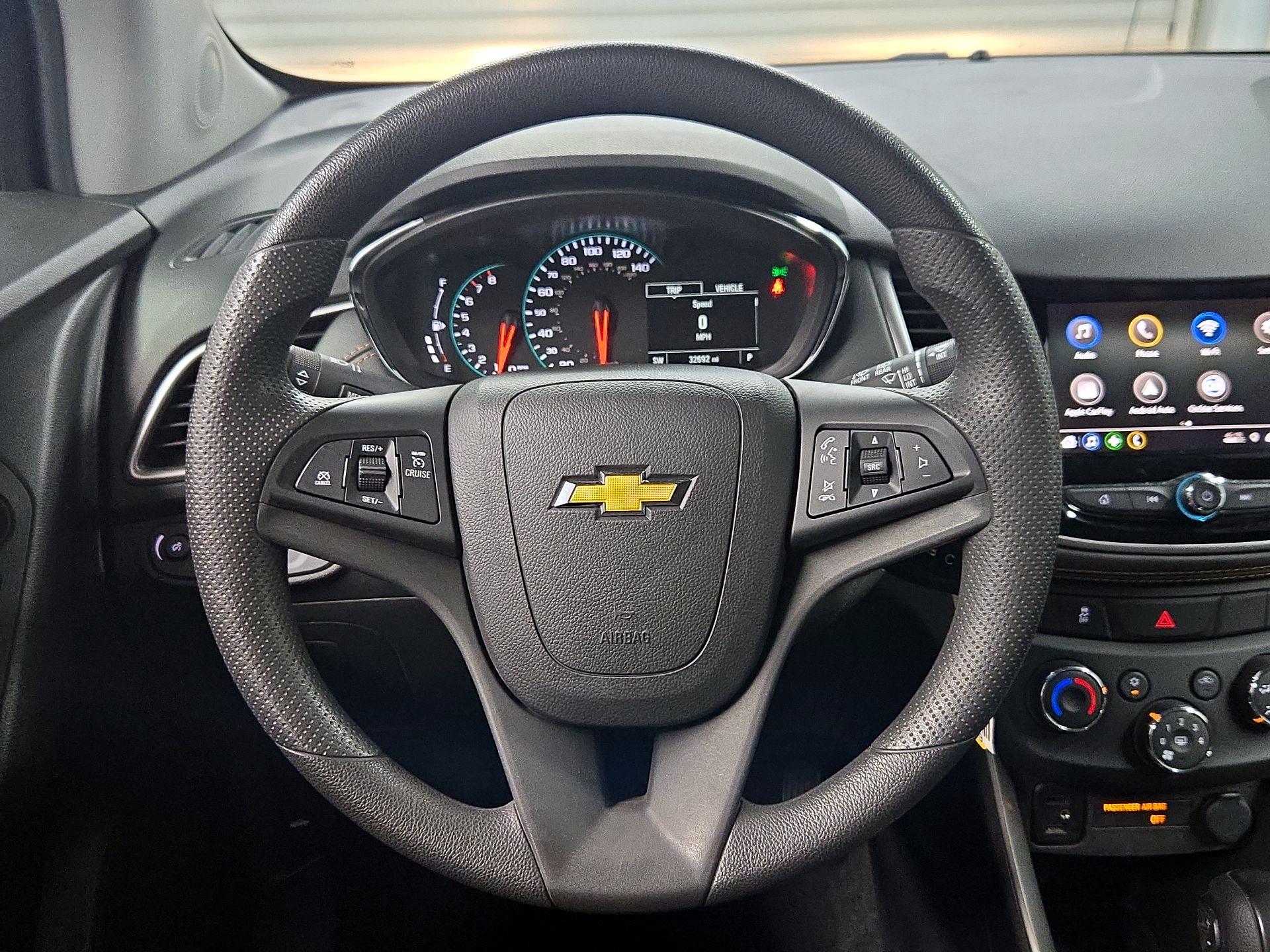 Thumbnail: 2022 Chevrolet Trax - 10