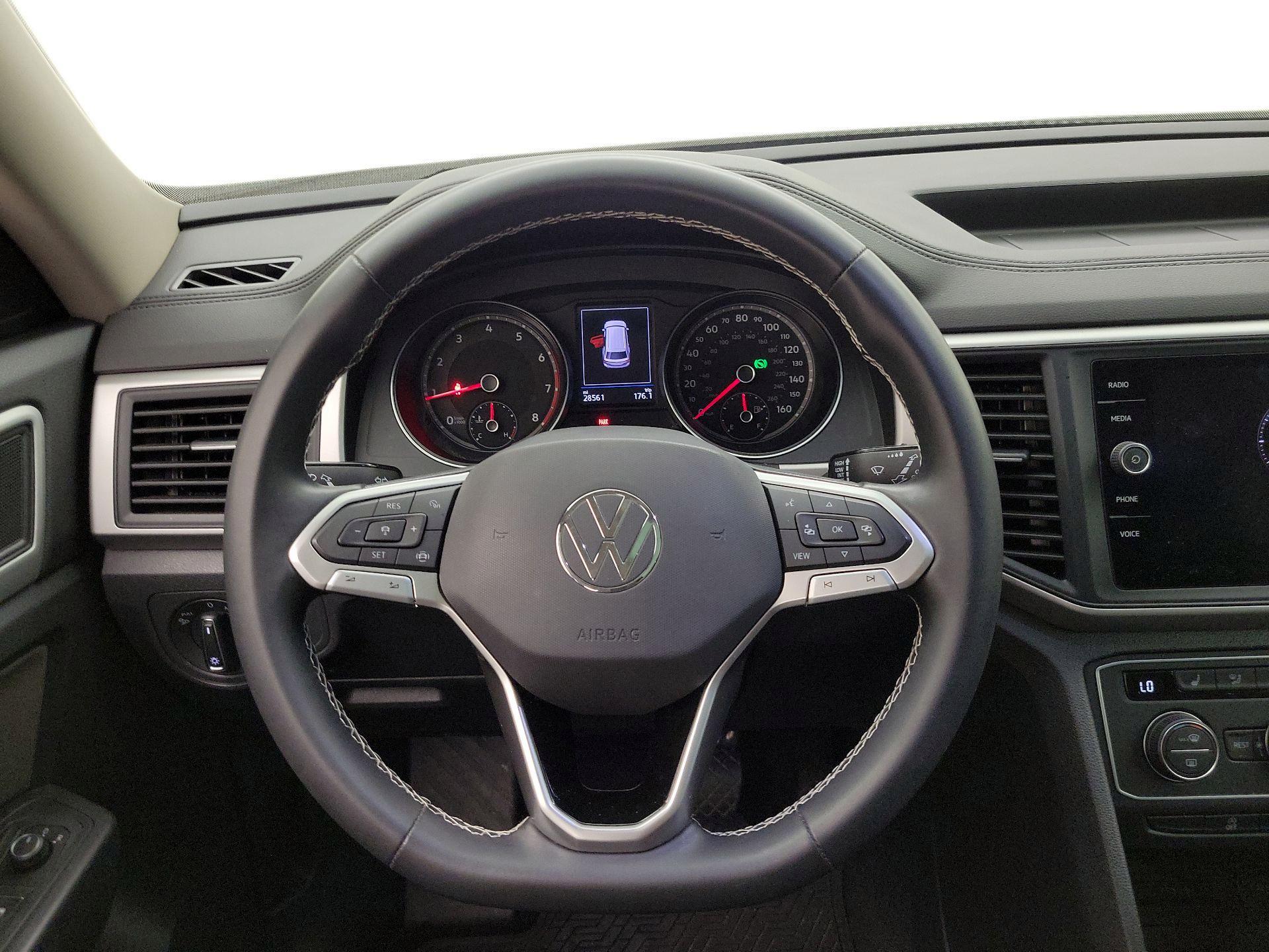 Thumbnail: 2021 Volkswagen Atlas - 10