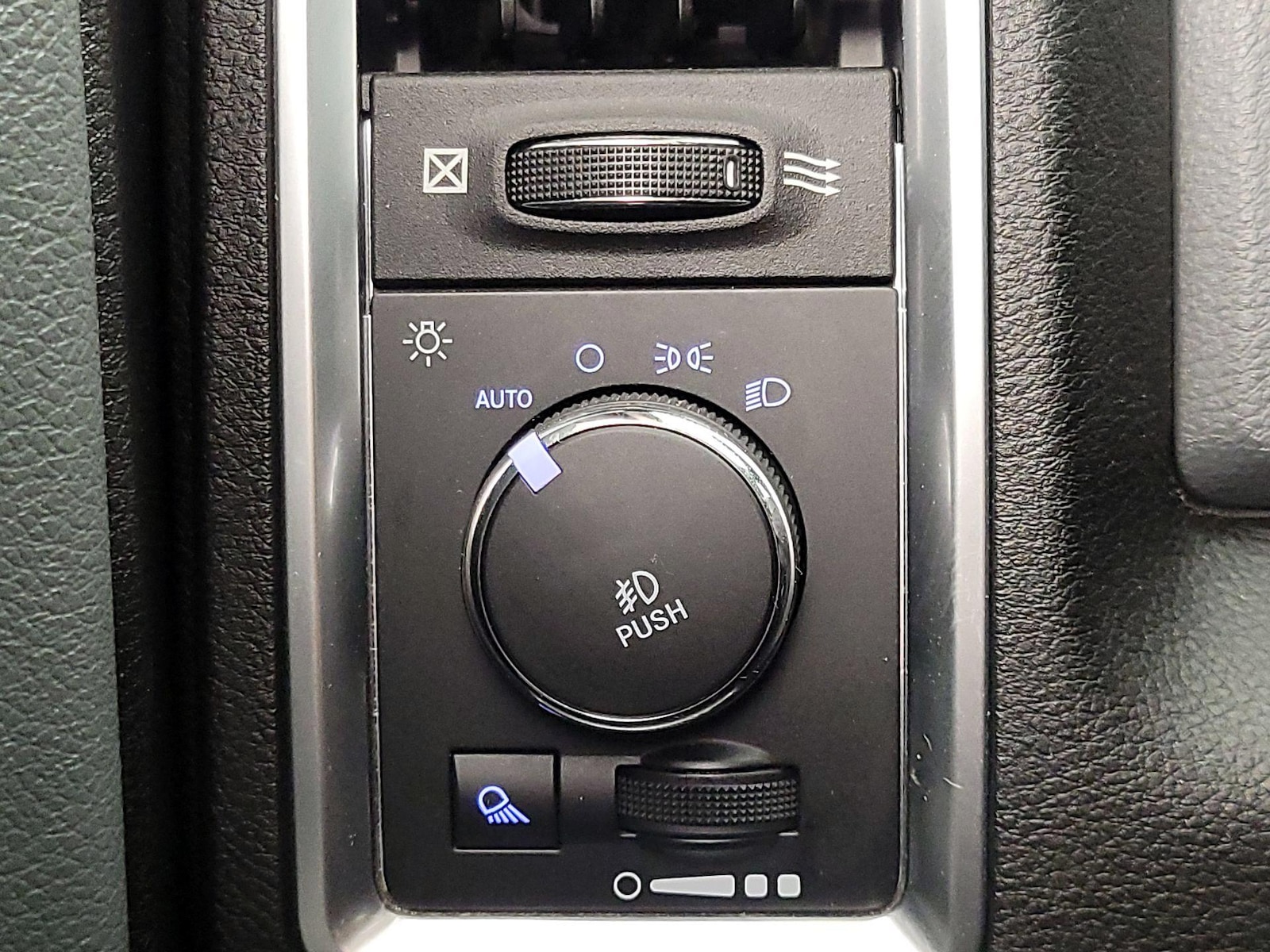 2019 RAM Ram 1500 Classic Big Horn - Photo 14
