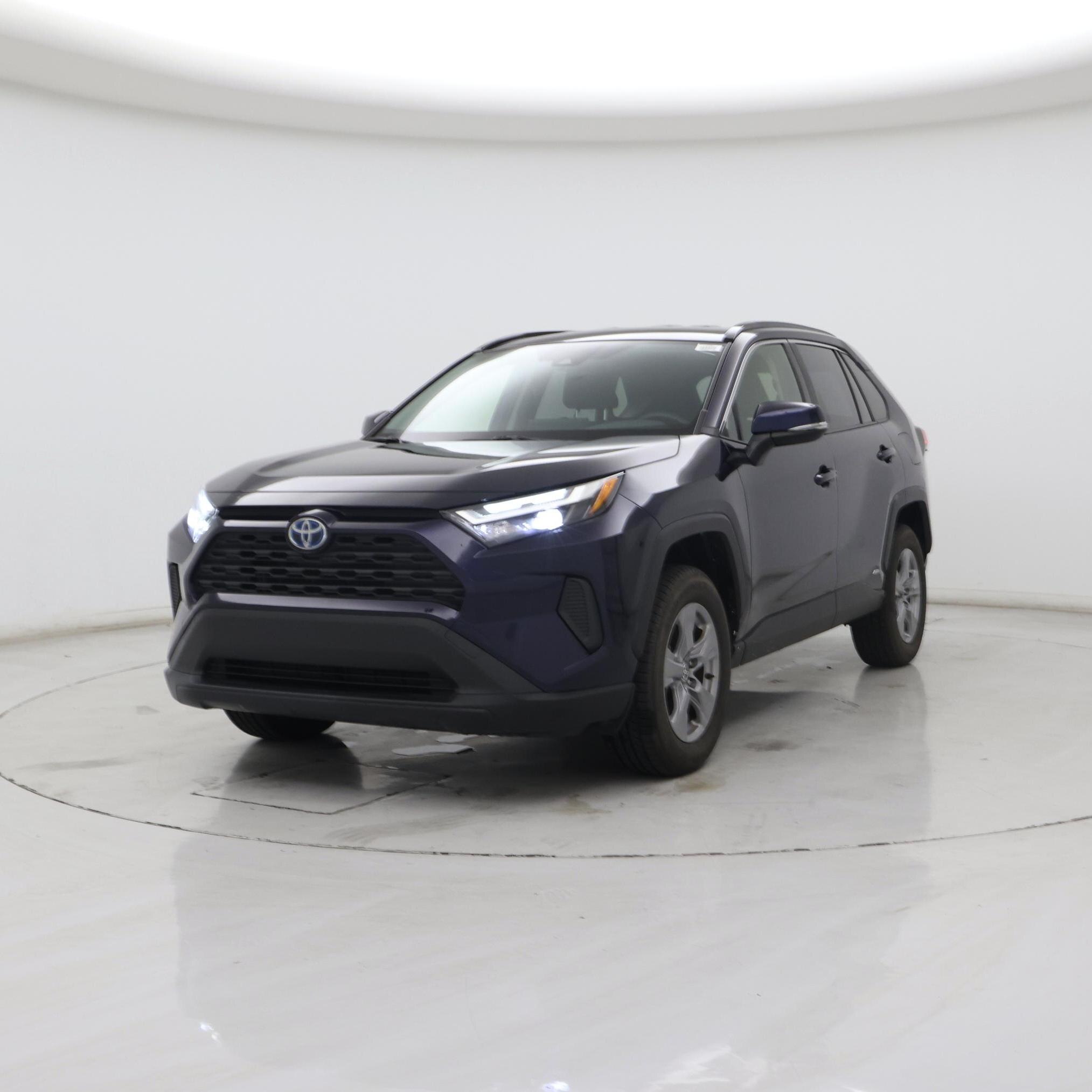 Thumbnail: 2022 Toyota RAV4 - 4