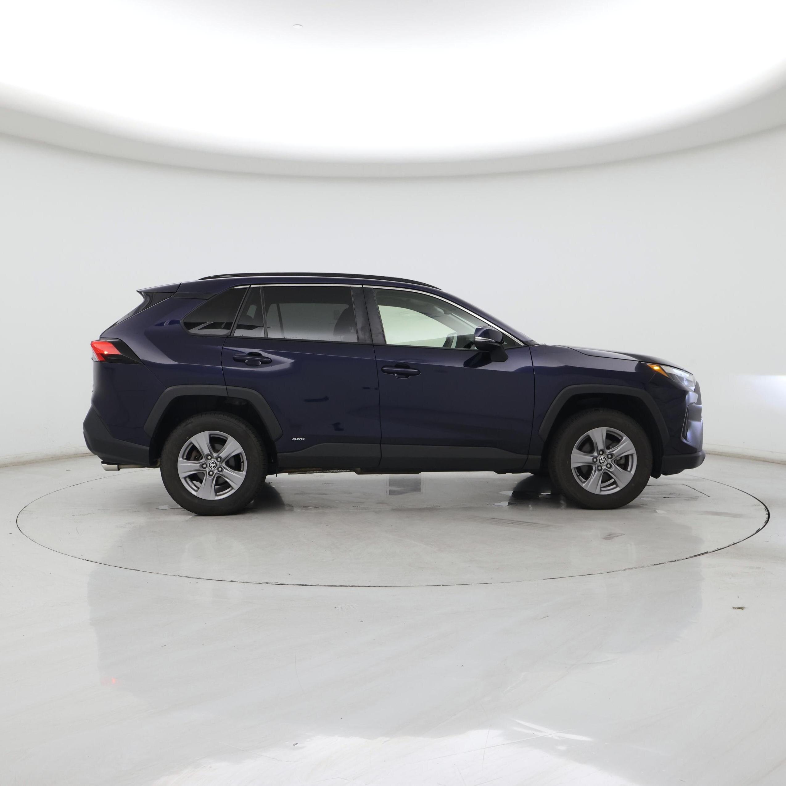 Thumbnail: 2022 Toyota RAV4 - 7