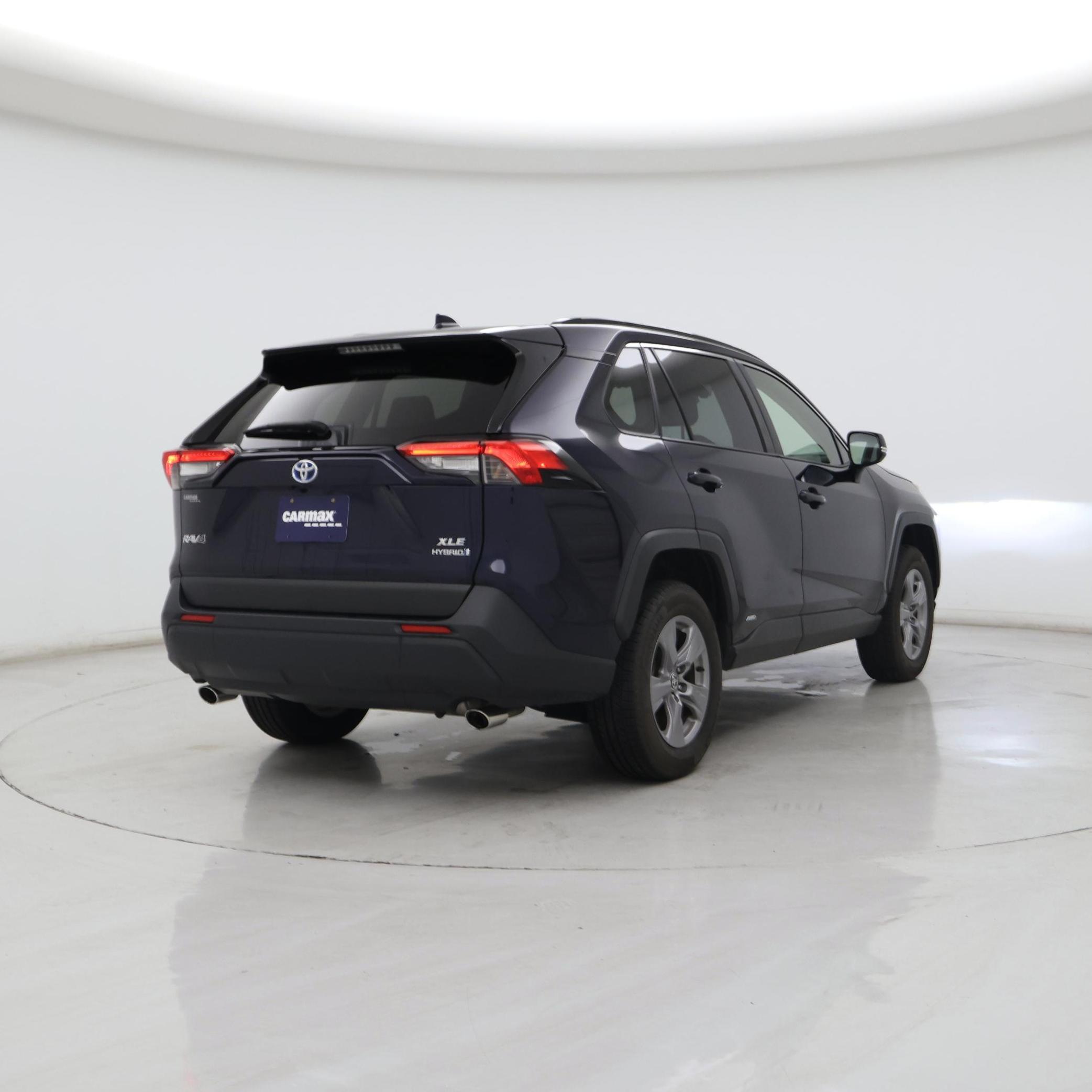 Thumbnail: 2022 Toyota RAV4 - 8