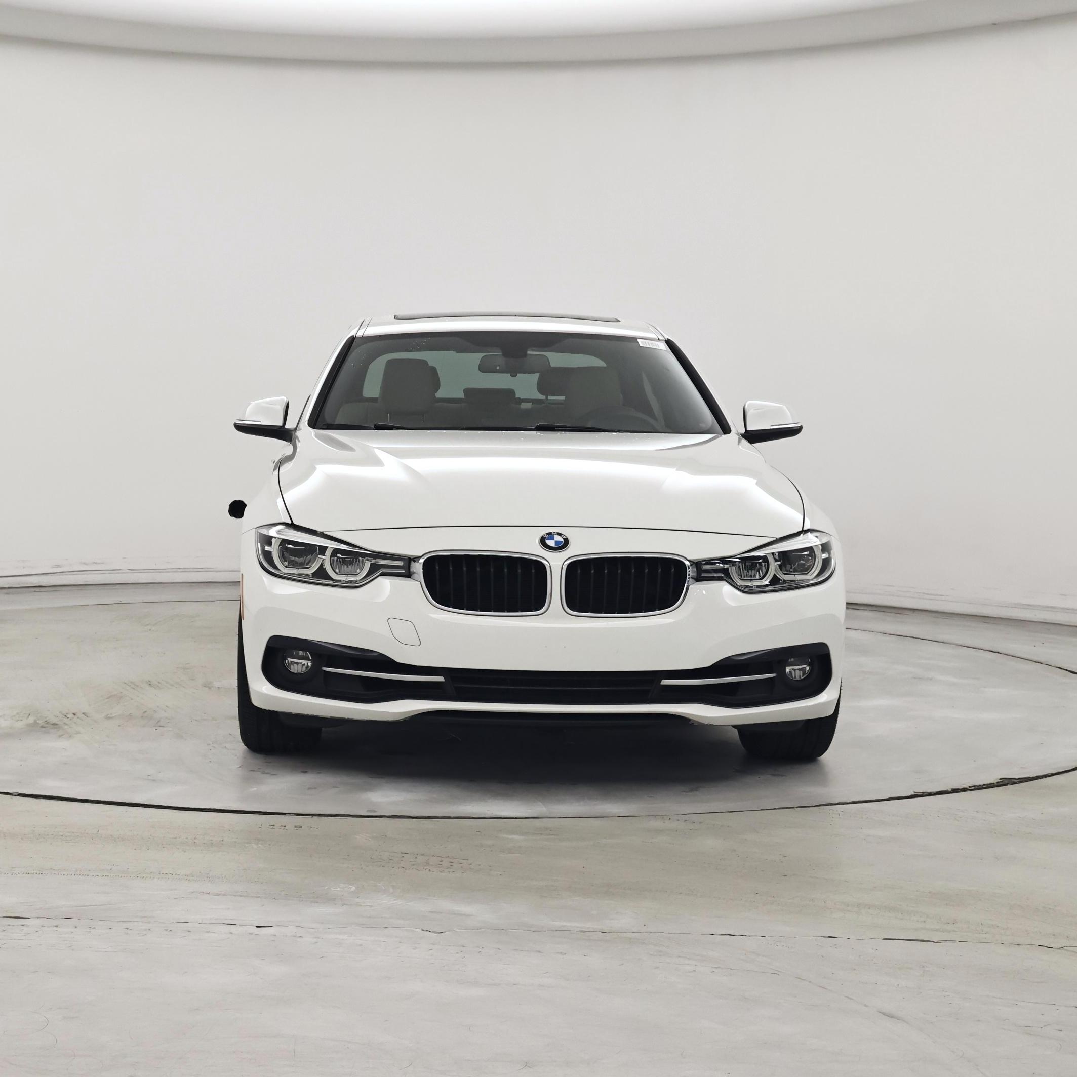 Thumbnail: 2018 BMW 3 Series - 5