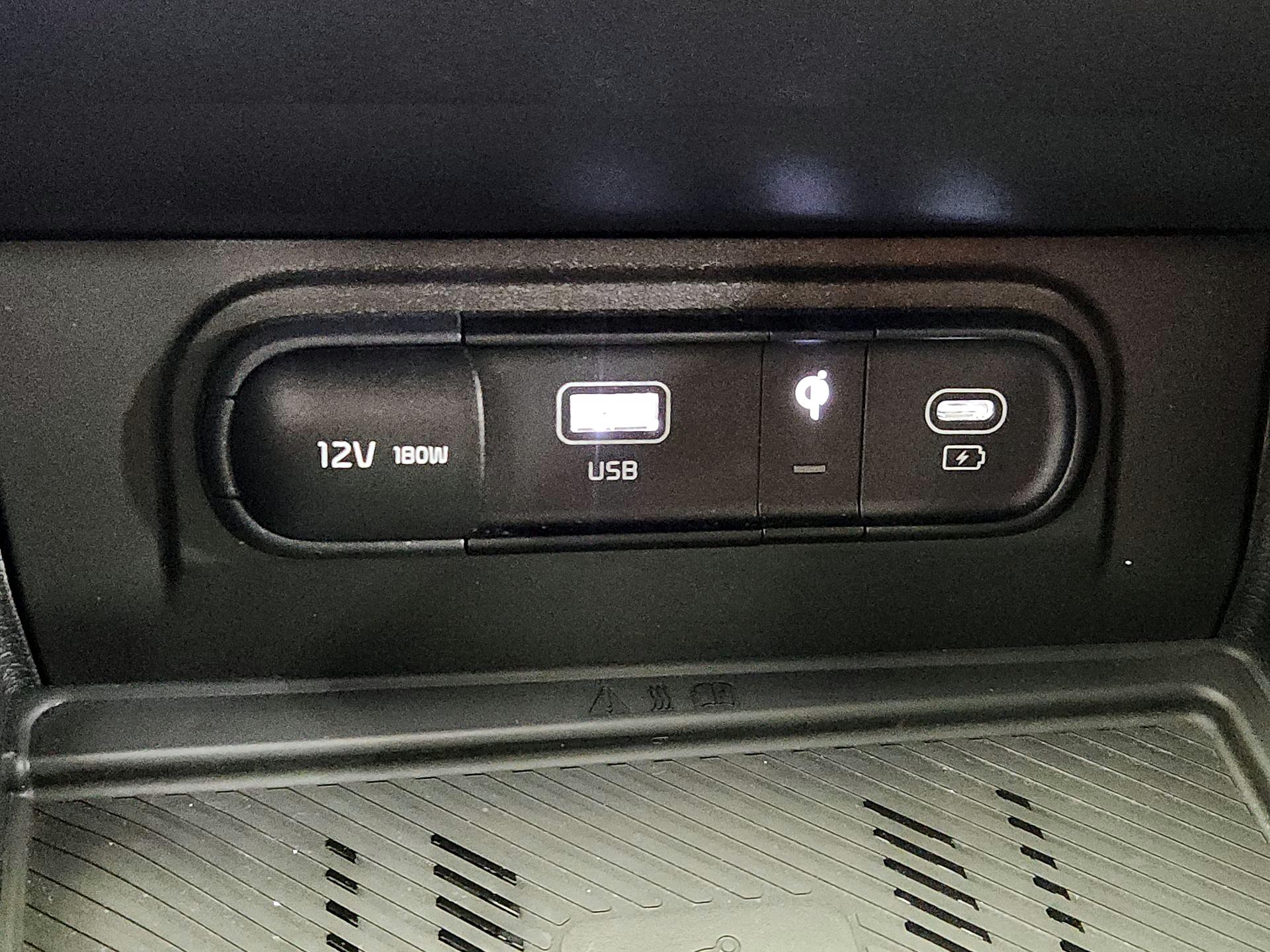 Thumbnail: 2023 Kia Sportage - 19