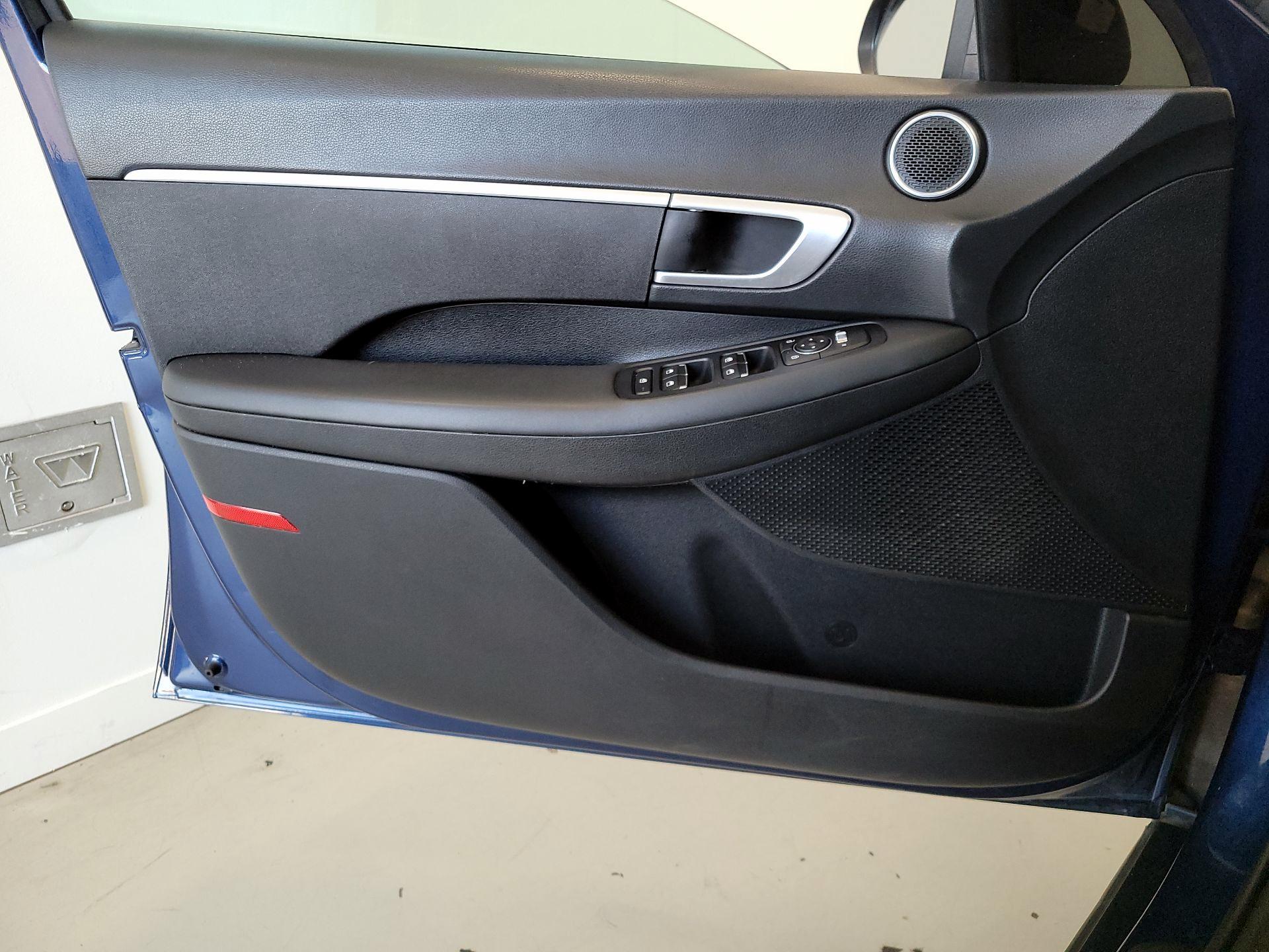 Thumbnail: 2021 Hyundai Sonata - 12