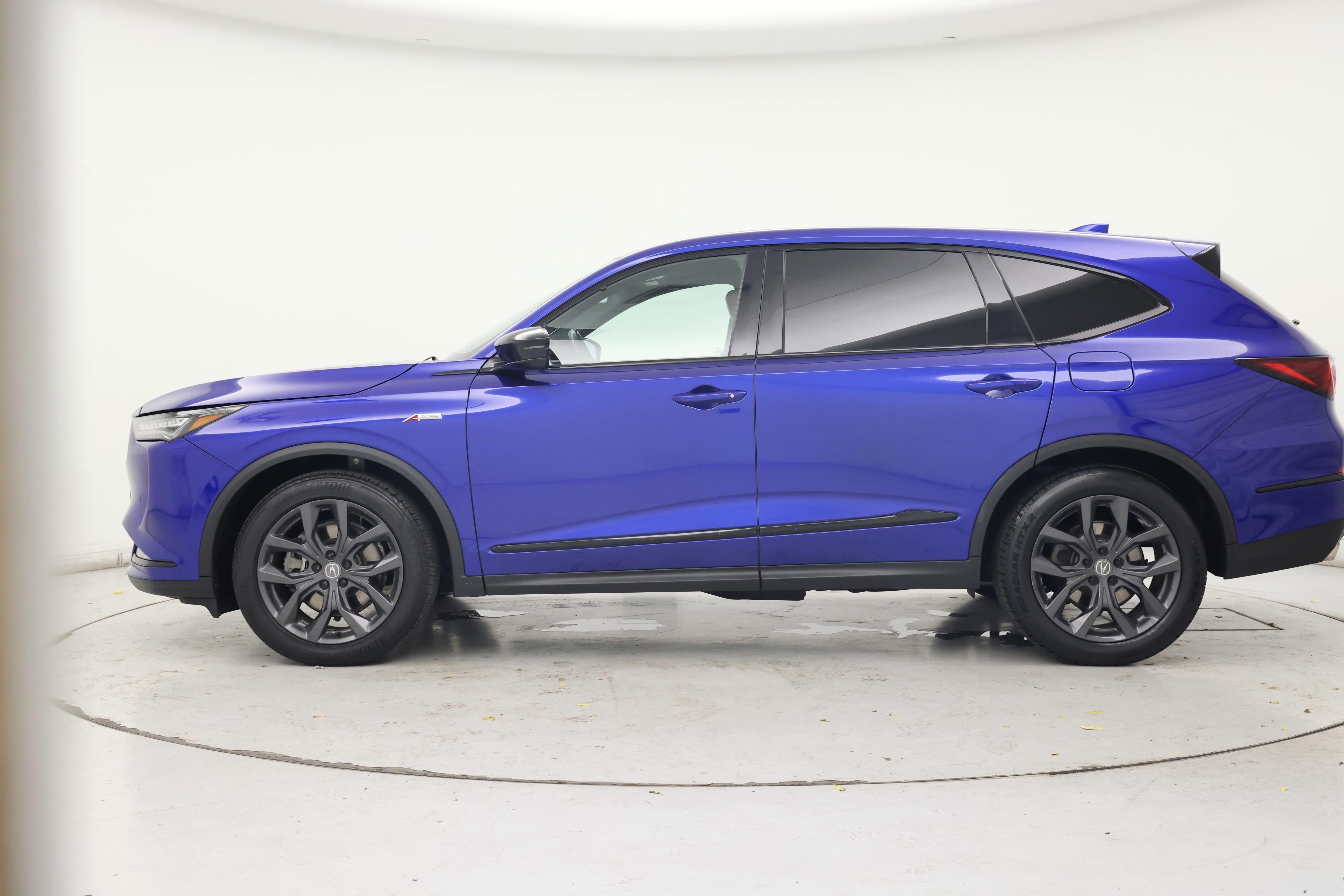 Thumbnail: 2023 Acura MDX - 3