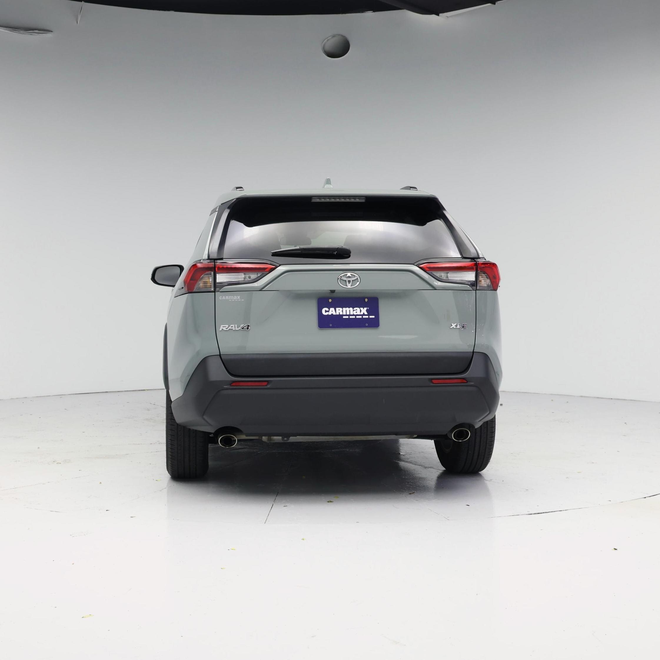 Thumbnail: 2021 Toyota RAV4 - 6
